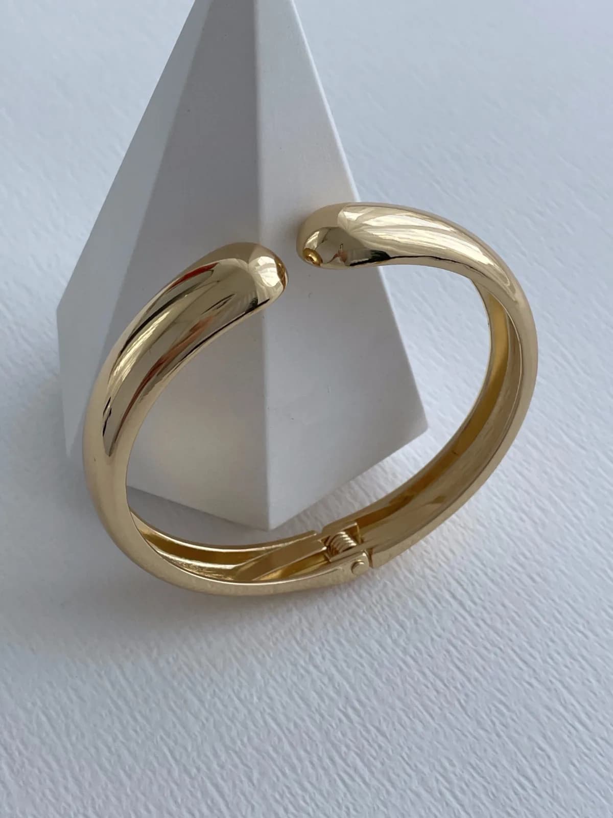 Özel Seri Damla Tasarım Gold Kelepçe Bileklik