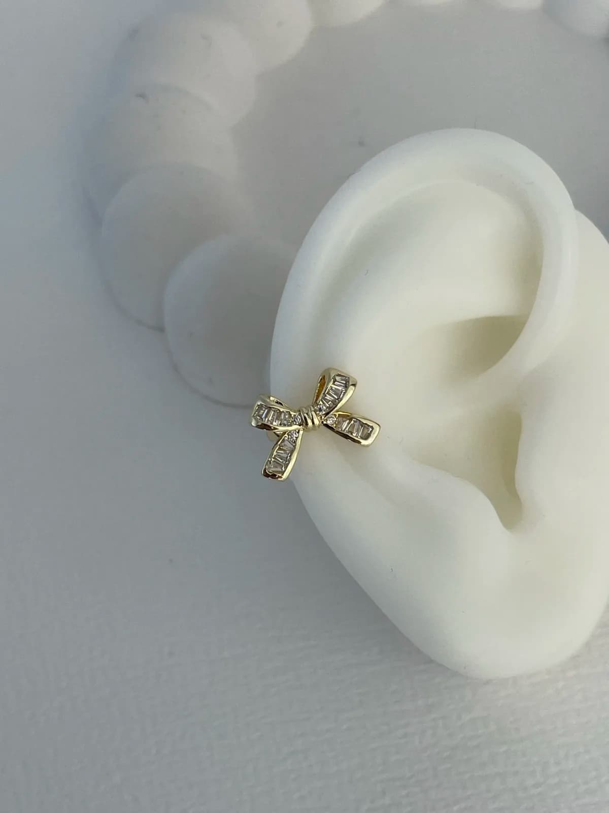 Özel Seri Baget Taş Fiyonk Model Gold  Earcuff