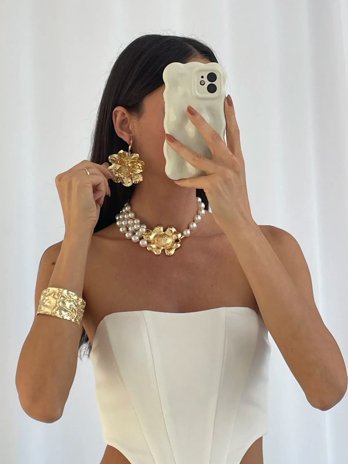 Özel Seri ZR Model Çiçek Tasarım Maksi Boy Gold Küpe