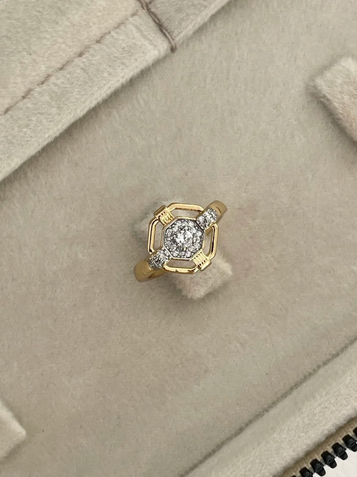 Özel Seri Zirkon Taş Geometrik Tasarım Ayarlanabilir Gold Yüzük