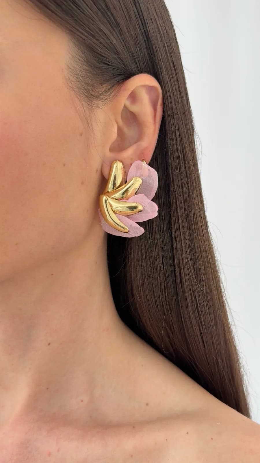 Özel Seri Pembe Tül Tasarım Gold Küpe