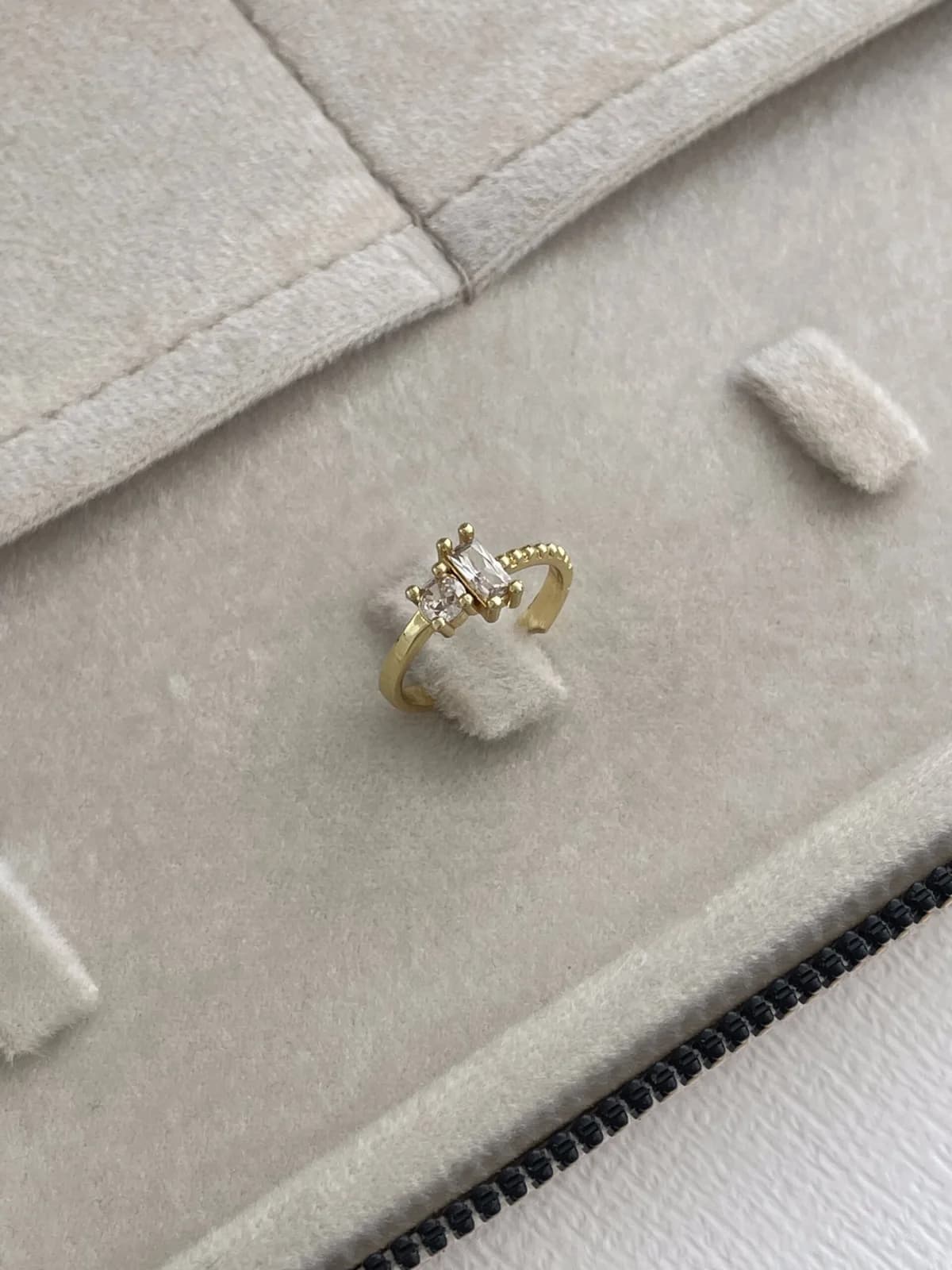 Özel Seri İkili Baget Taş Tasarım Ayarlanabilir Gold Yüzük