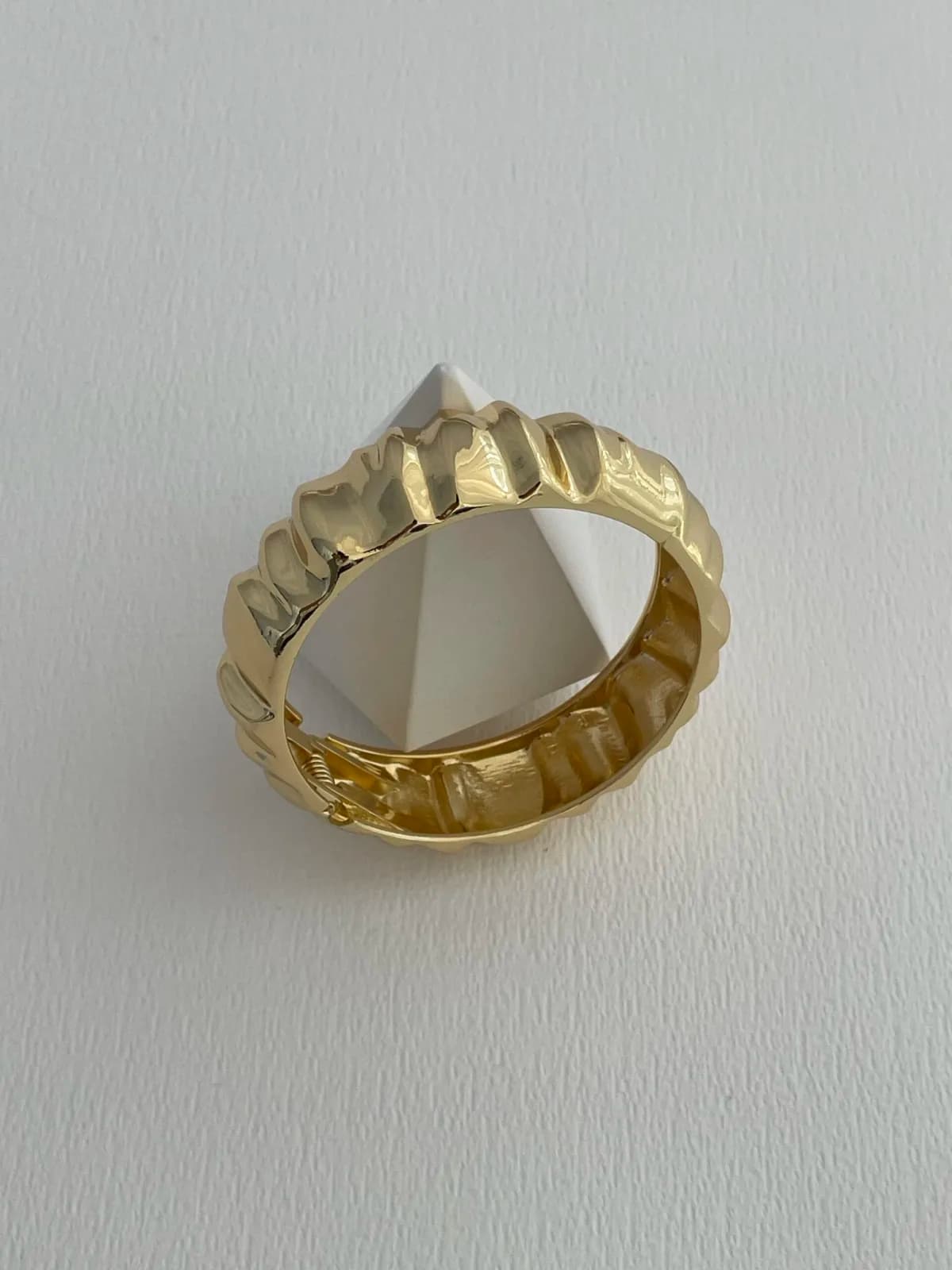Özel Seri Tırtık Model Gold Kelepçe Bileklik