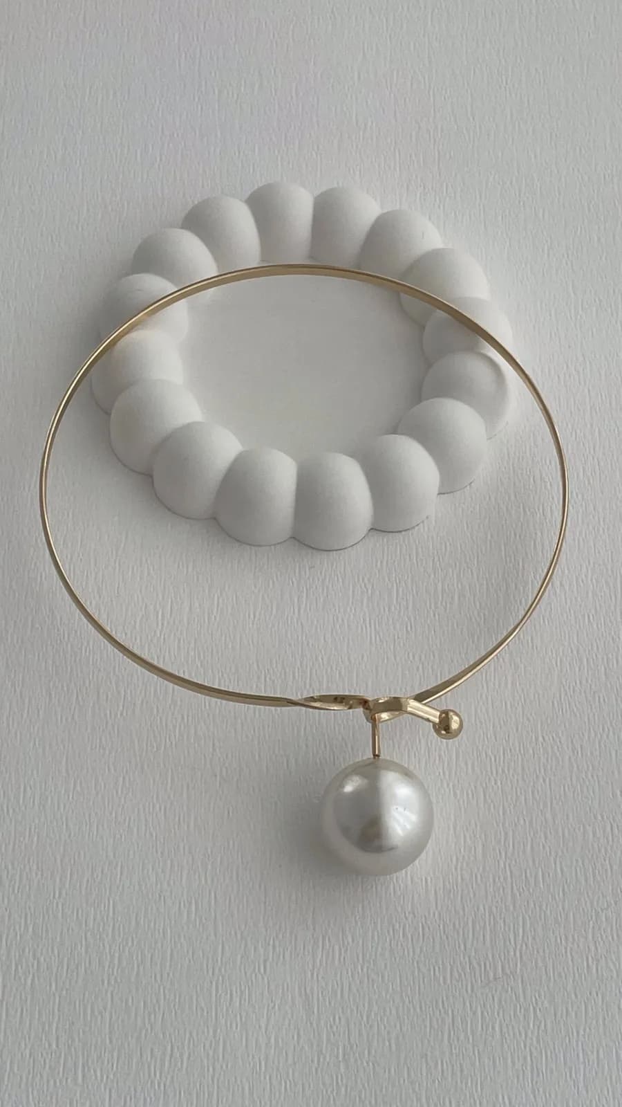 Özel Seri Büyük Top İnci Detay Gold Choker Kolye