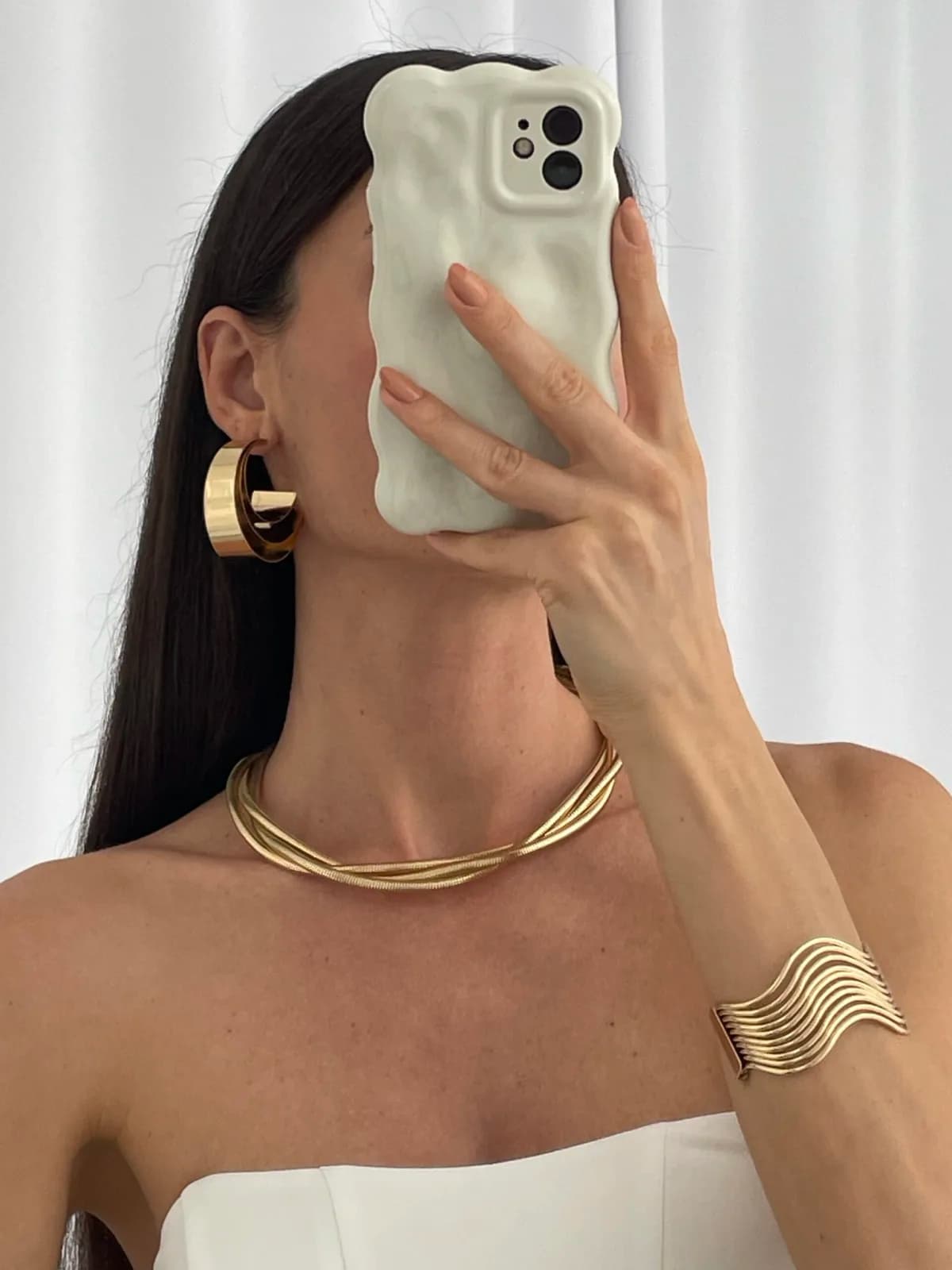 Özel Seri Marka Model Üçlü Plaka Maksi Boy Gold Küpe