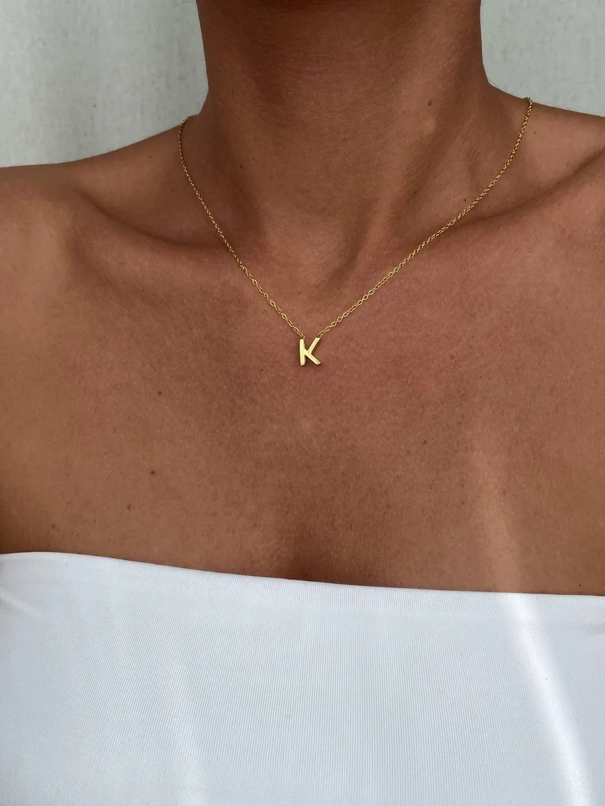 Çelik Minimal K Harfli Kolye