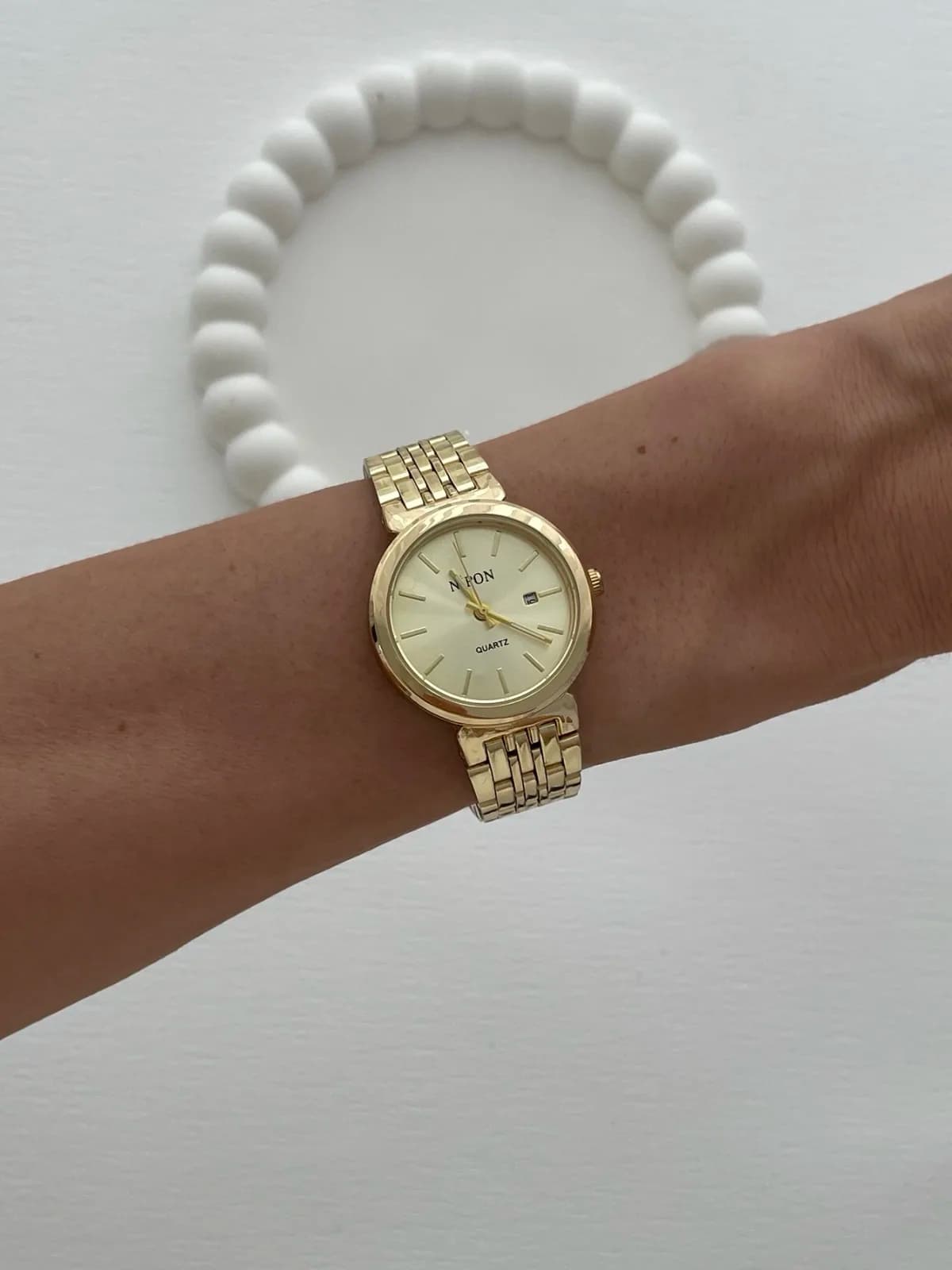 Yuvarlak Tasarım Kadranı Sarı Gold Vintage Saat