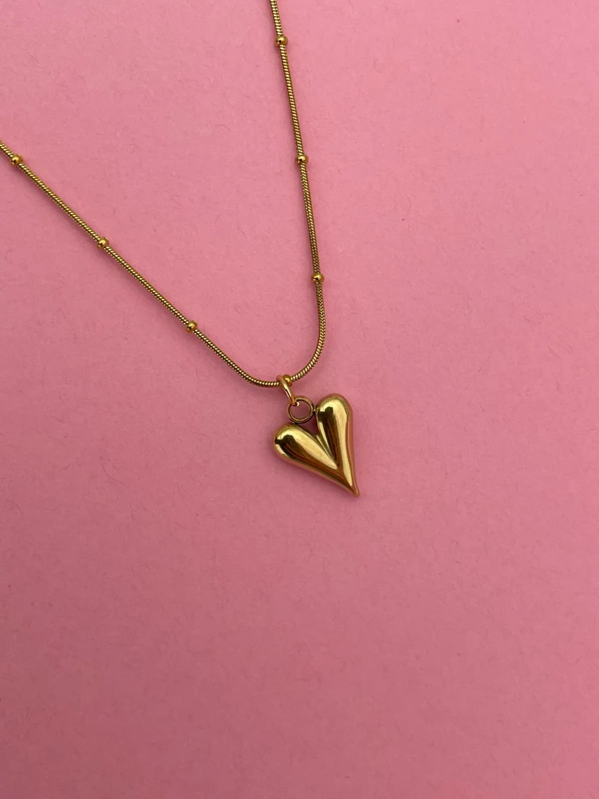 Çelik Minimal Kalp Tasarım Gold Kolye