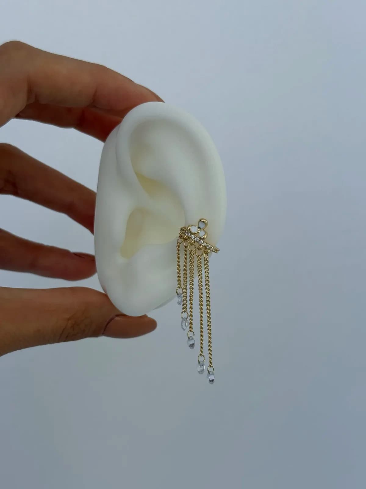Özel Seri Çiçek Tasarım Taşlı Sallantılı Zincir Gold Earcuff