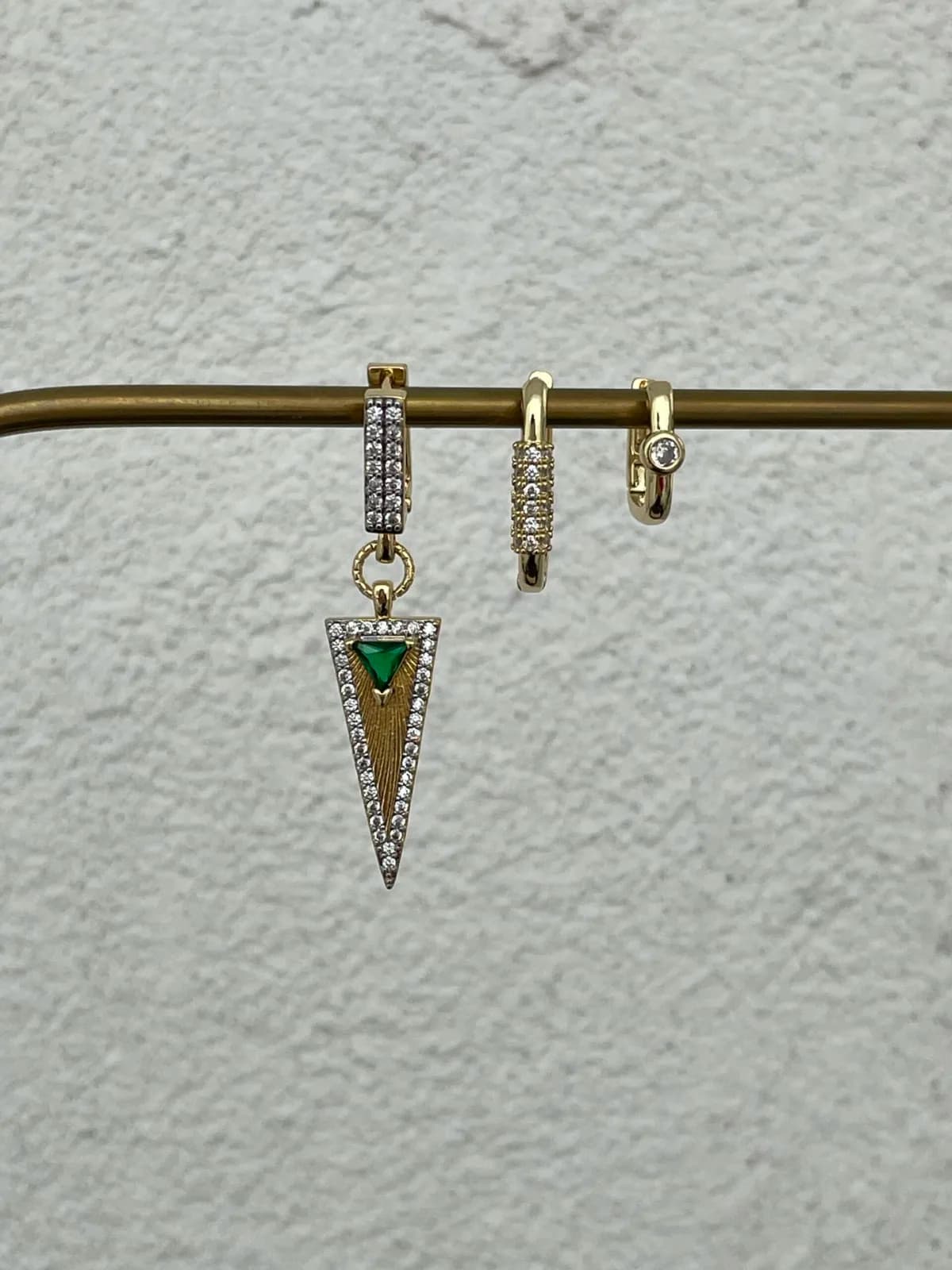 Özel Seri Zirkon Taşlı Geometrik Üçlü Halka Gold Küpe Seti