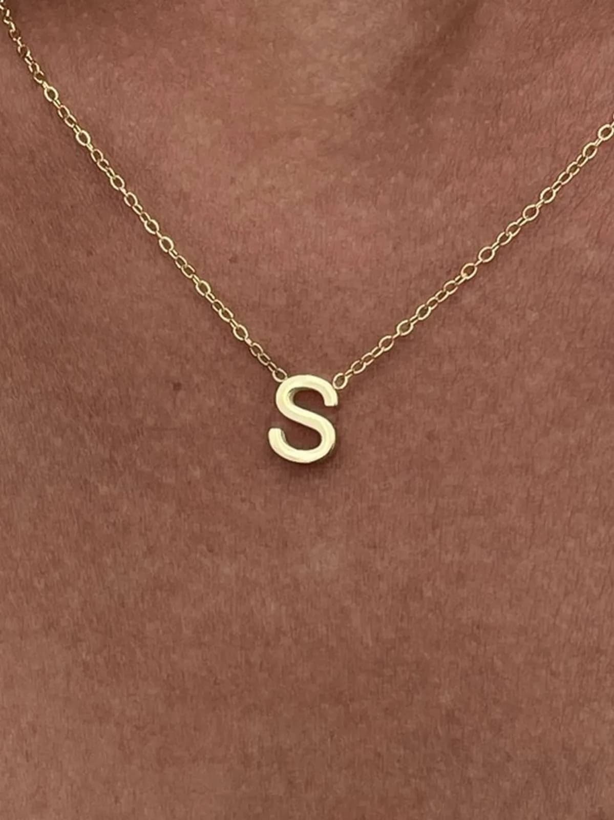 Çelik Minimal S Harfli Kolye