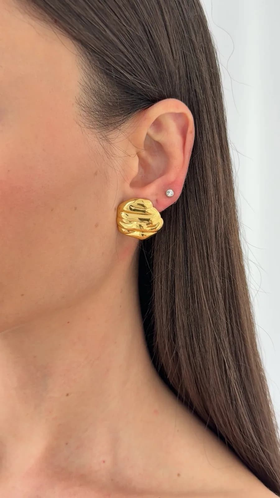 Çelik Çizgi Desen Geometrik Tasarım Gold Küpe