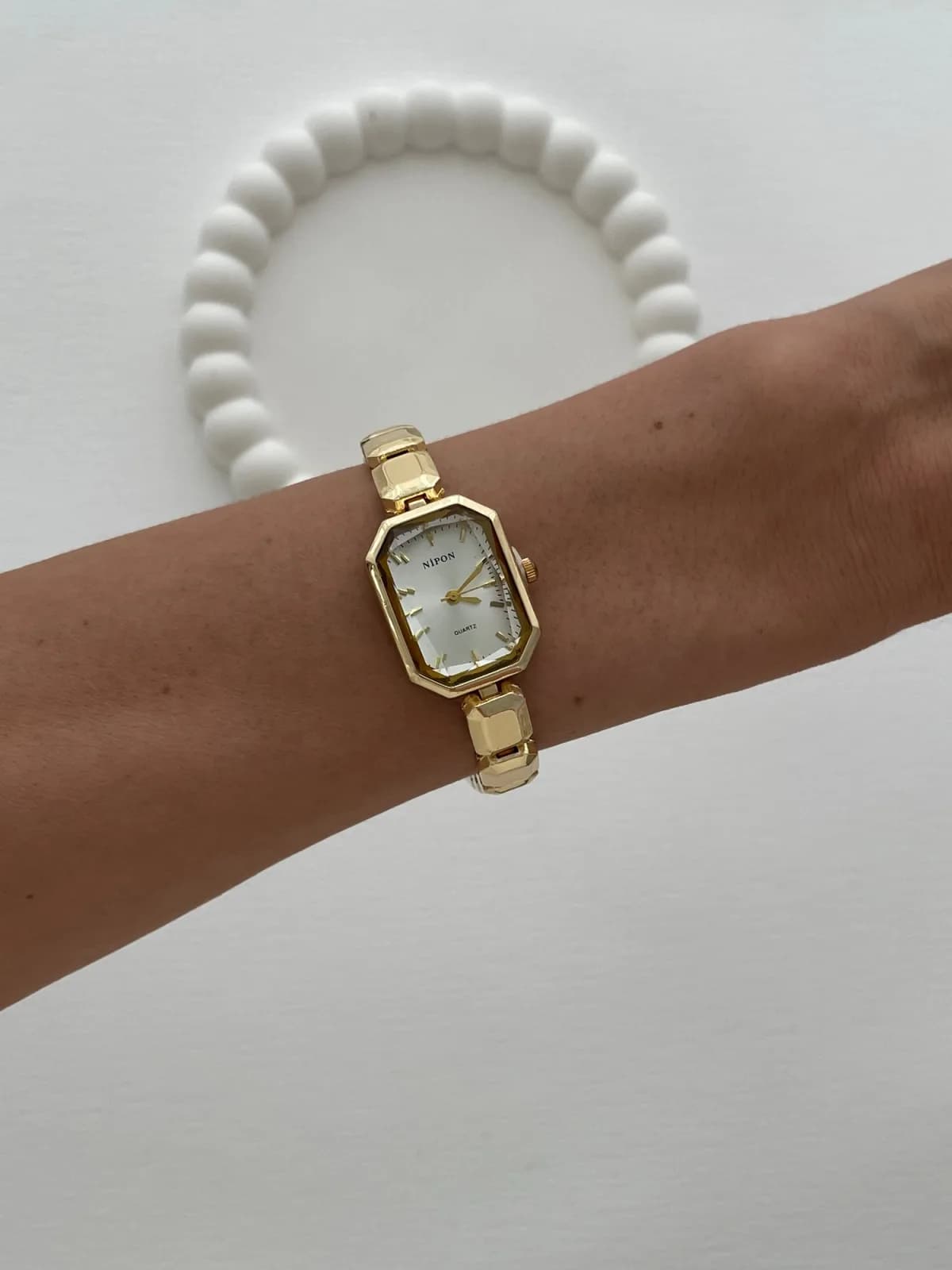 Dikdörtgen Tasarım Kadranı Beyaz Gold Vintage Saat