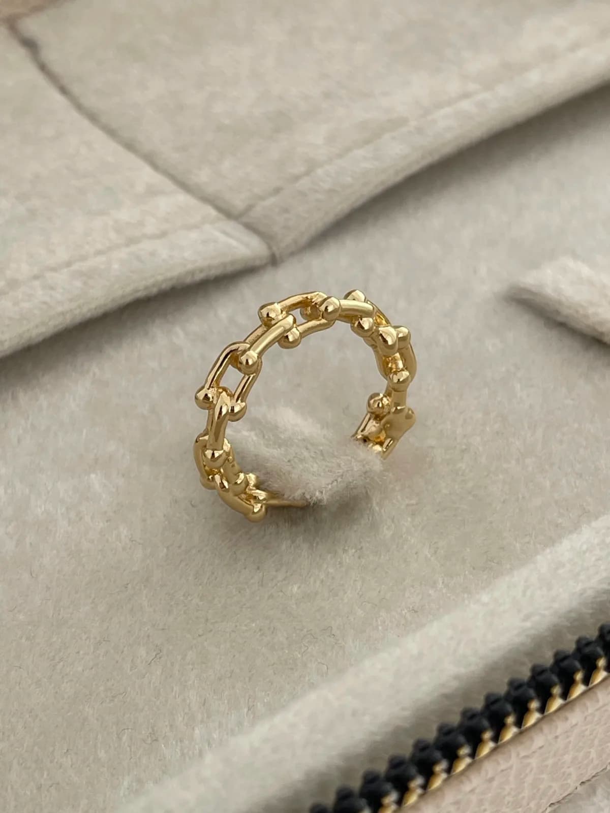 Özel Seri Zirkon Taş Marka Model Ayarlanabilir Gold Yüzük