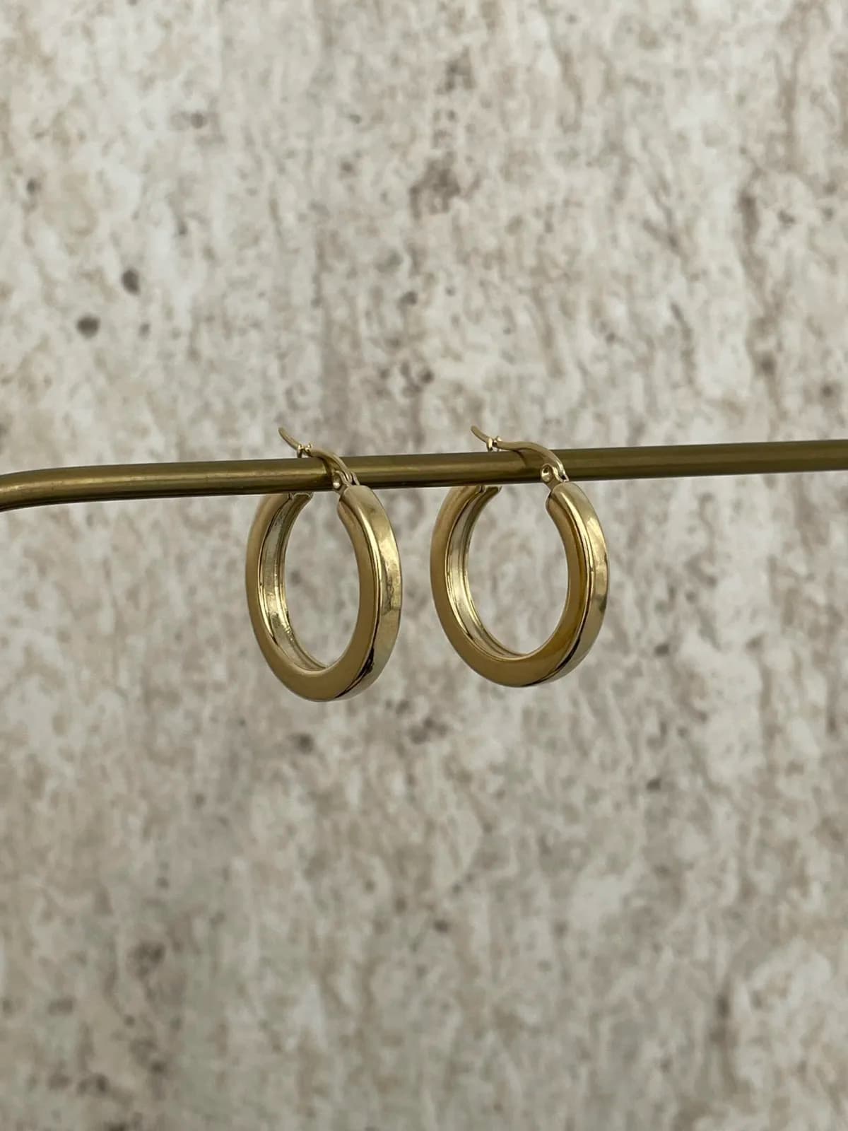 Çelik Orta Boy Gold Halka Küpe