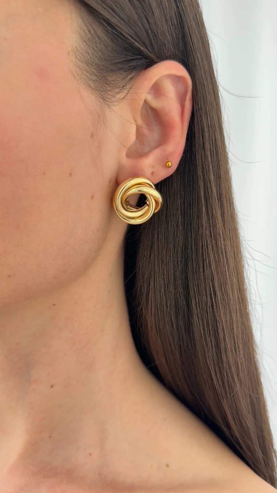Özel Seri Gül Tasarım Orta Boy Gold Küpe