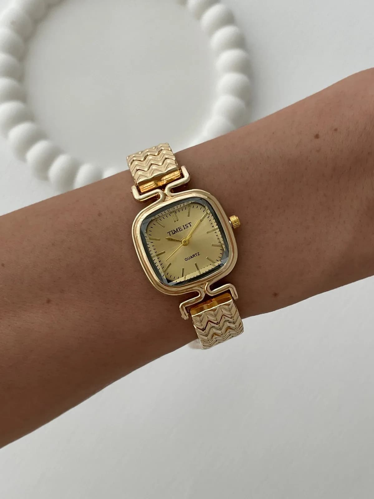Kare Tasarım Kadranı Sarı Gold Vintage Saat