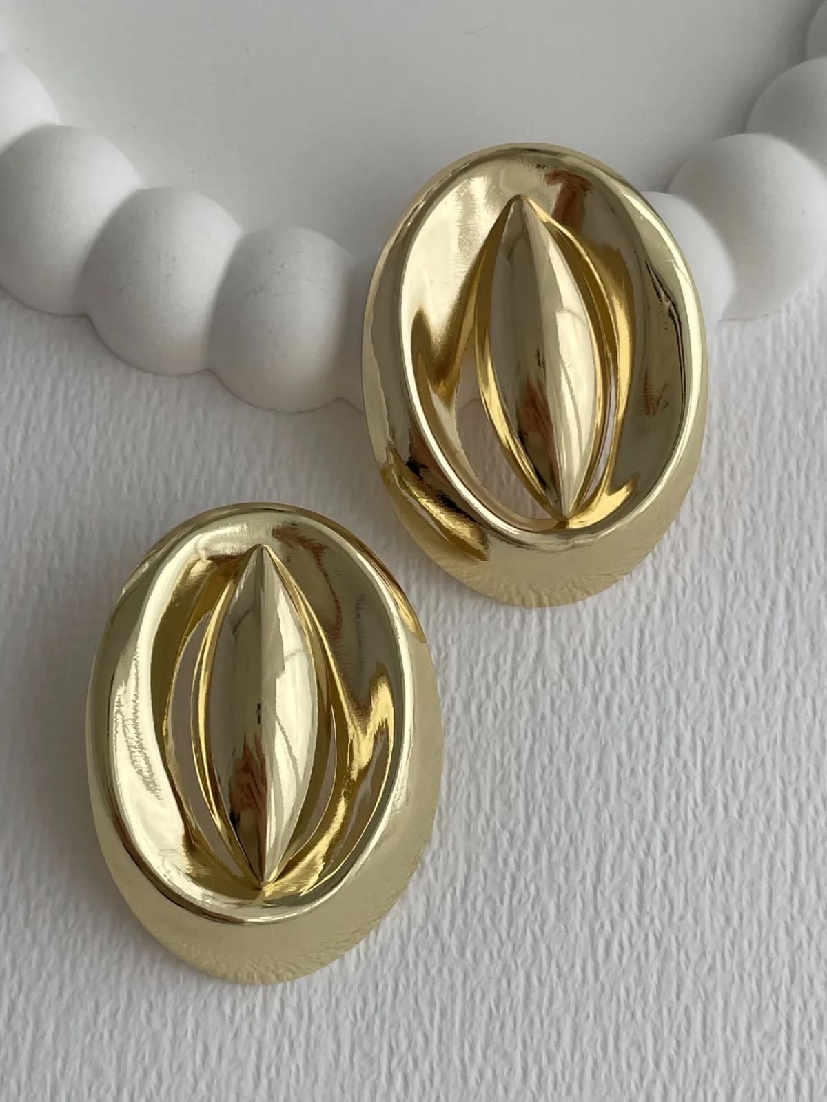 Özel Seri Oval Tasarım Büyük Gold Küpe