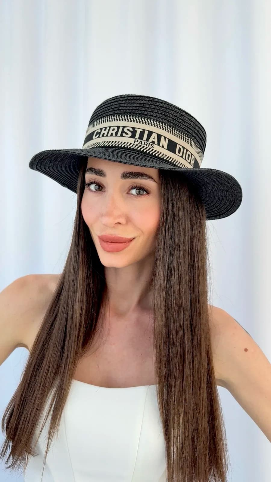 CD Marka Model Siyah Küçük Boy Hasır Şapka