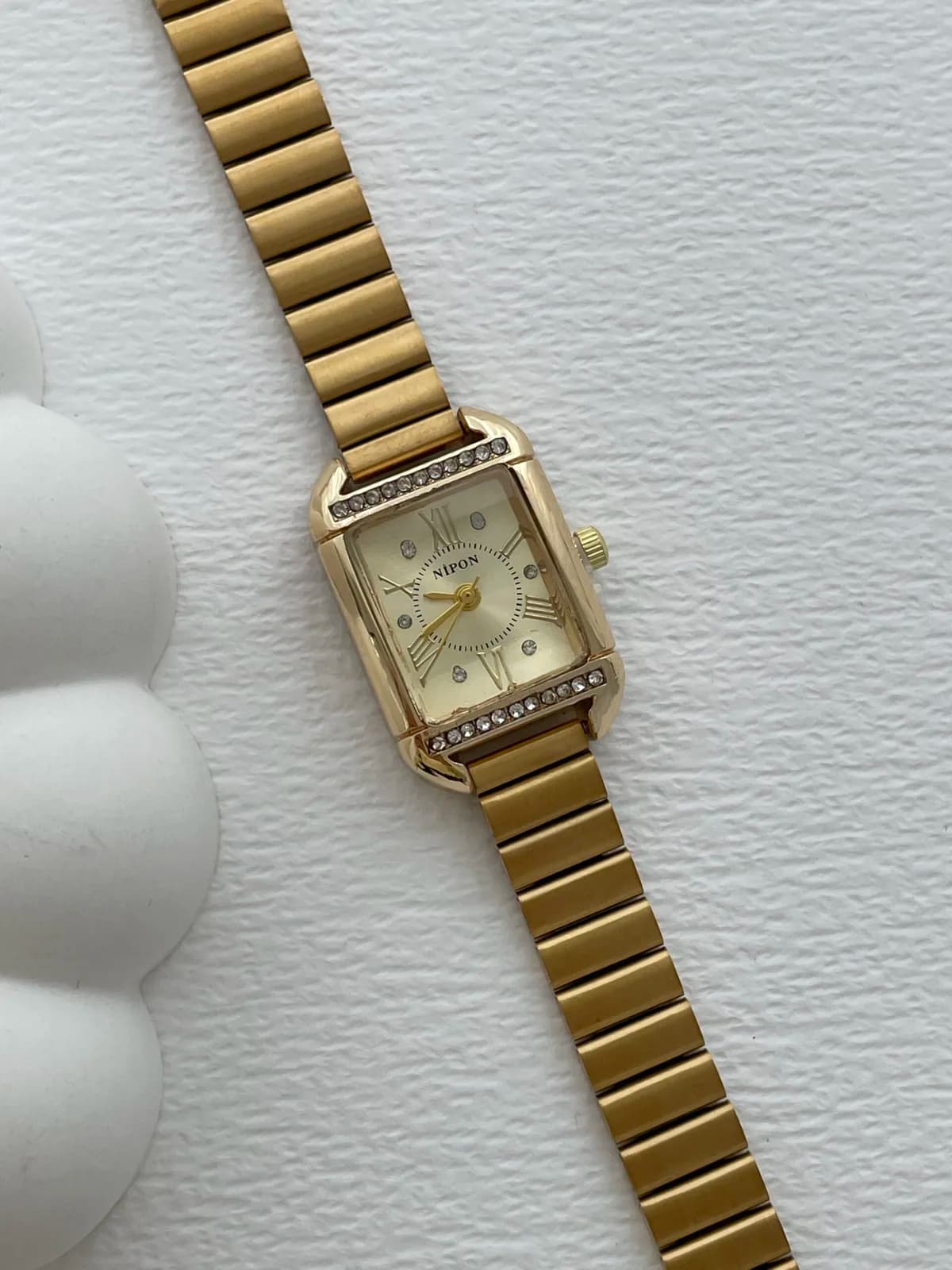 Dikdörtgen Tasarım Zirkon Taşlı Kadranı Sarı Gold Vintage Saat