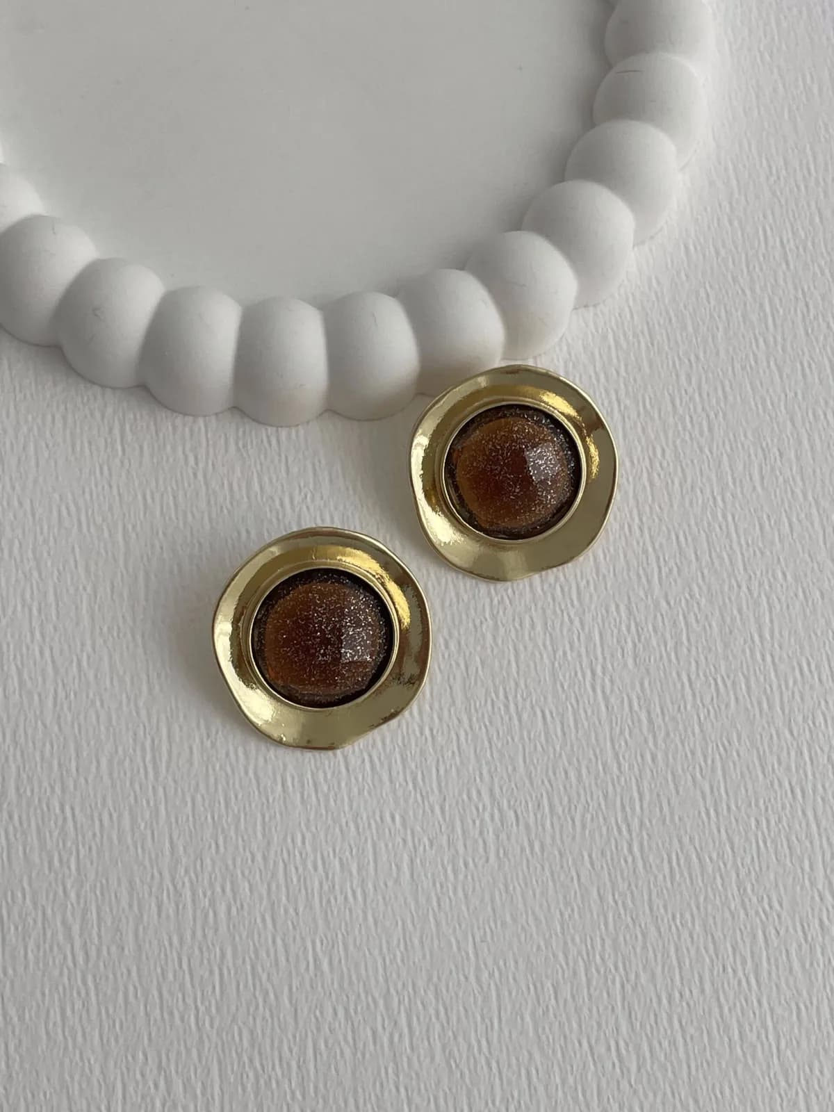 Özel Seri Disko Kahve Kemik İçi Simli Gold Küpe