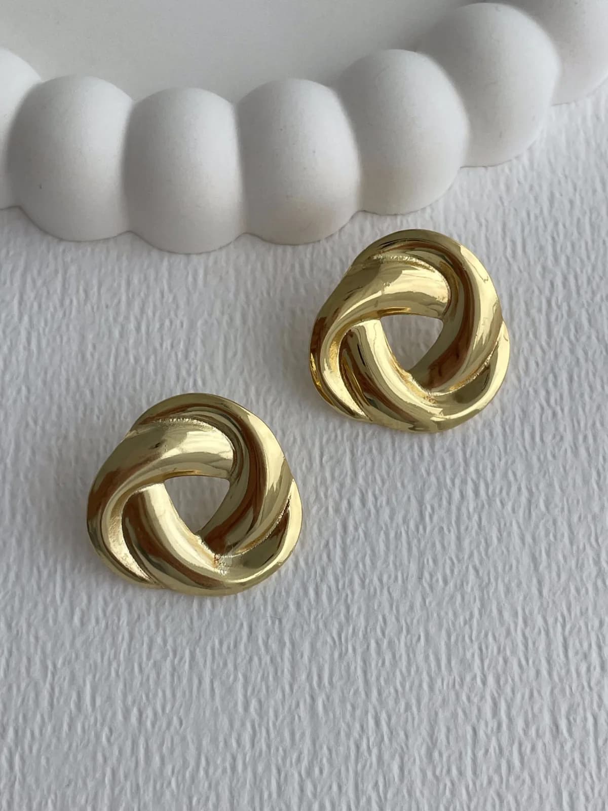 Çelik Gül Tasarım Gold Küpe