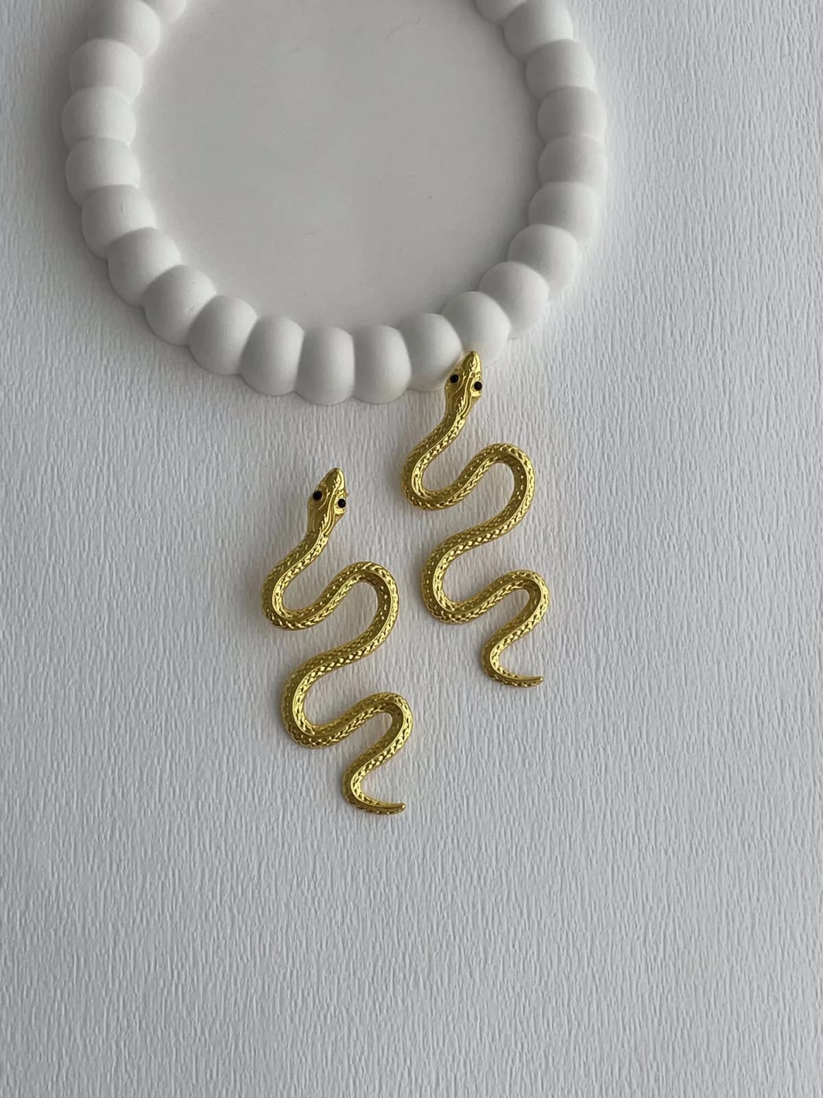 Özel Seri Yılan Tasarım Maksi Boy Gold Küpe
