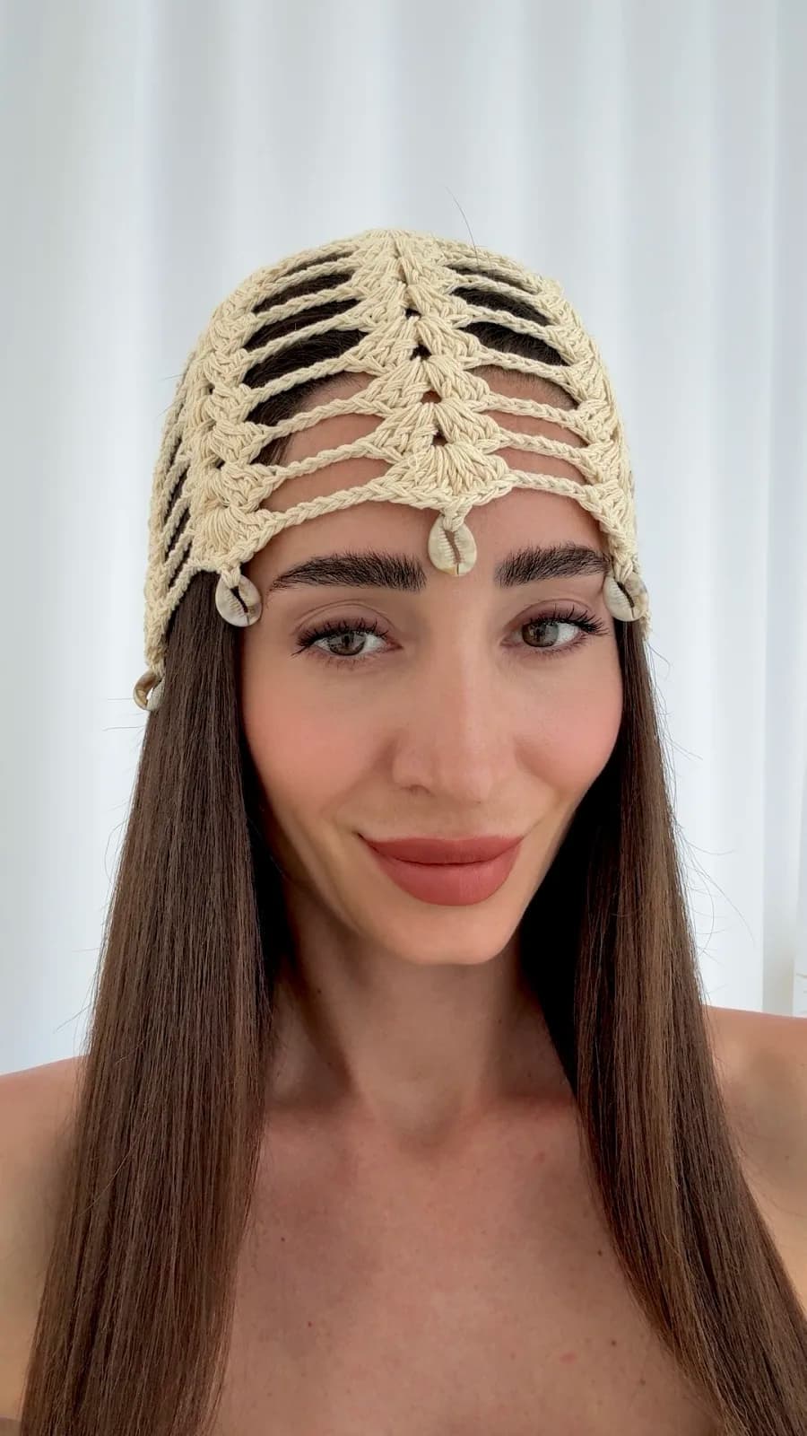 Deniz Kabuğu Detay Ekru Örme Şapka