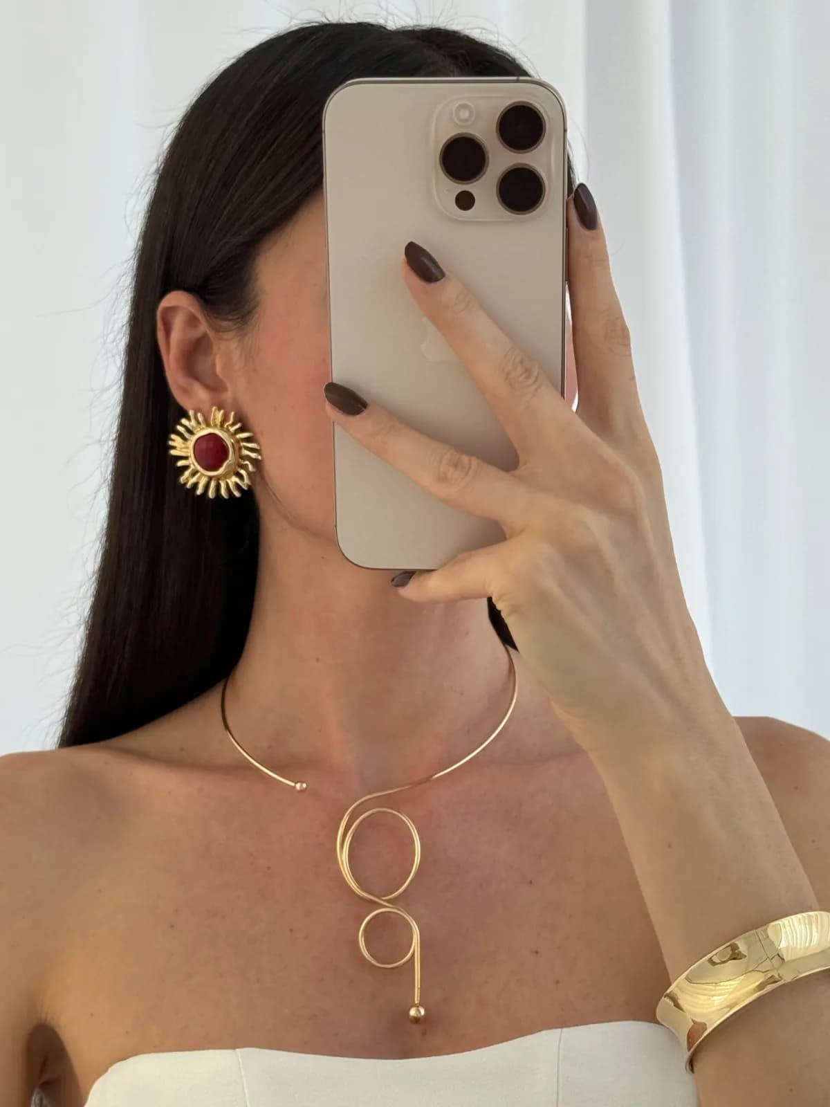 Özel Seri Bordo Kemik Detay Güneş Tasarım Gold Küpe