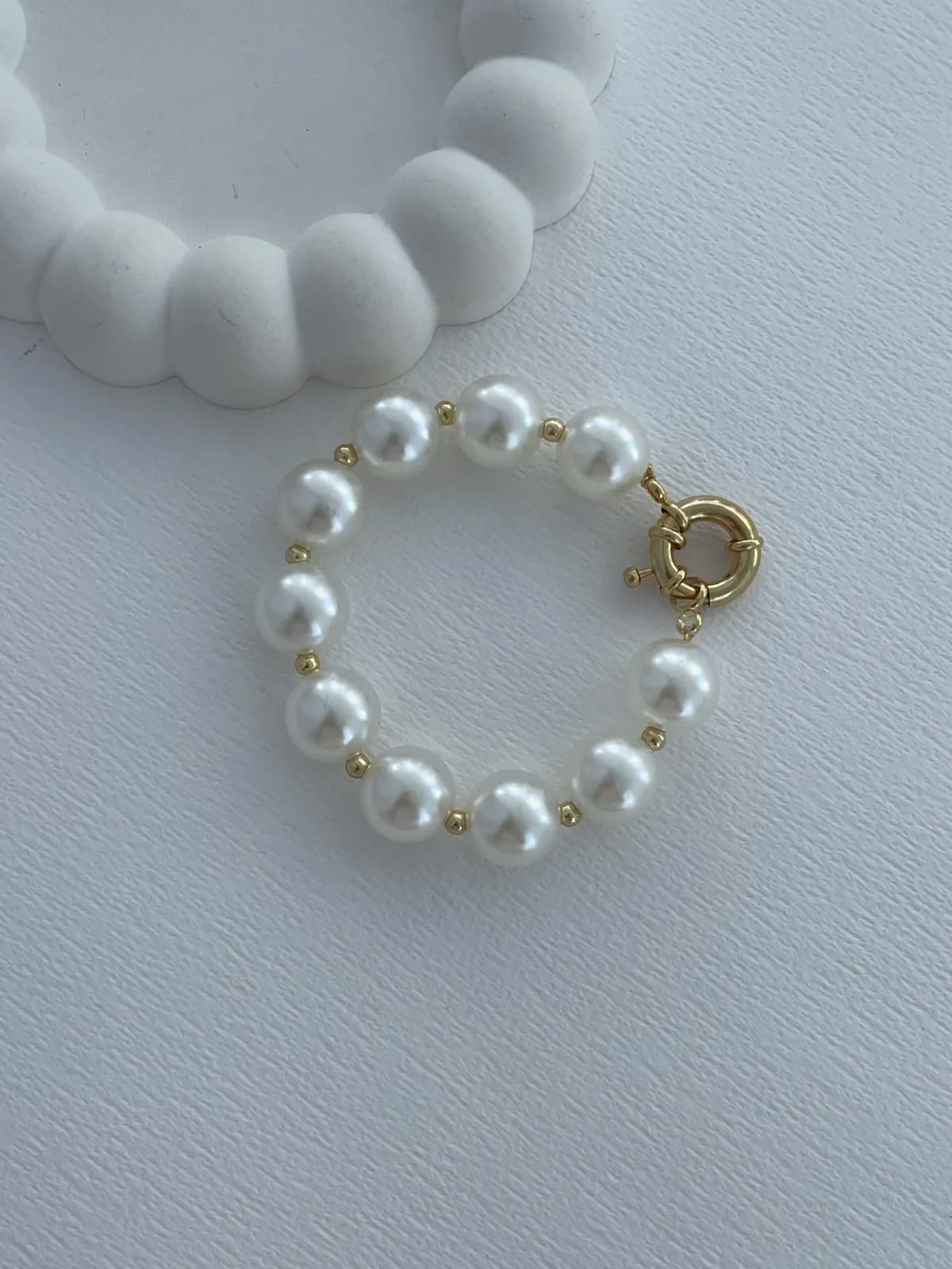 Özel Seri 15 mm Gold Detaylı İnci Bileklik