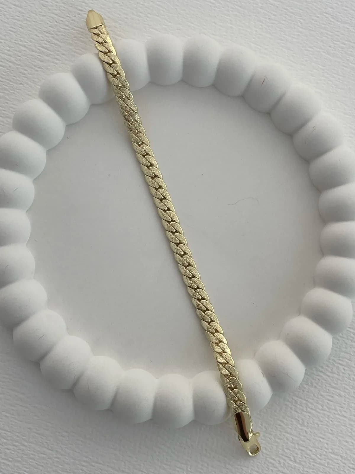 Özel Seri Desenli Gurmet Tasarım Gold Bileklik
