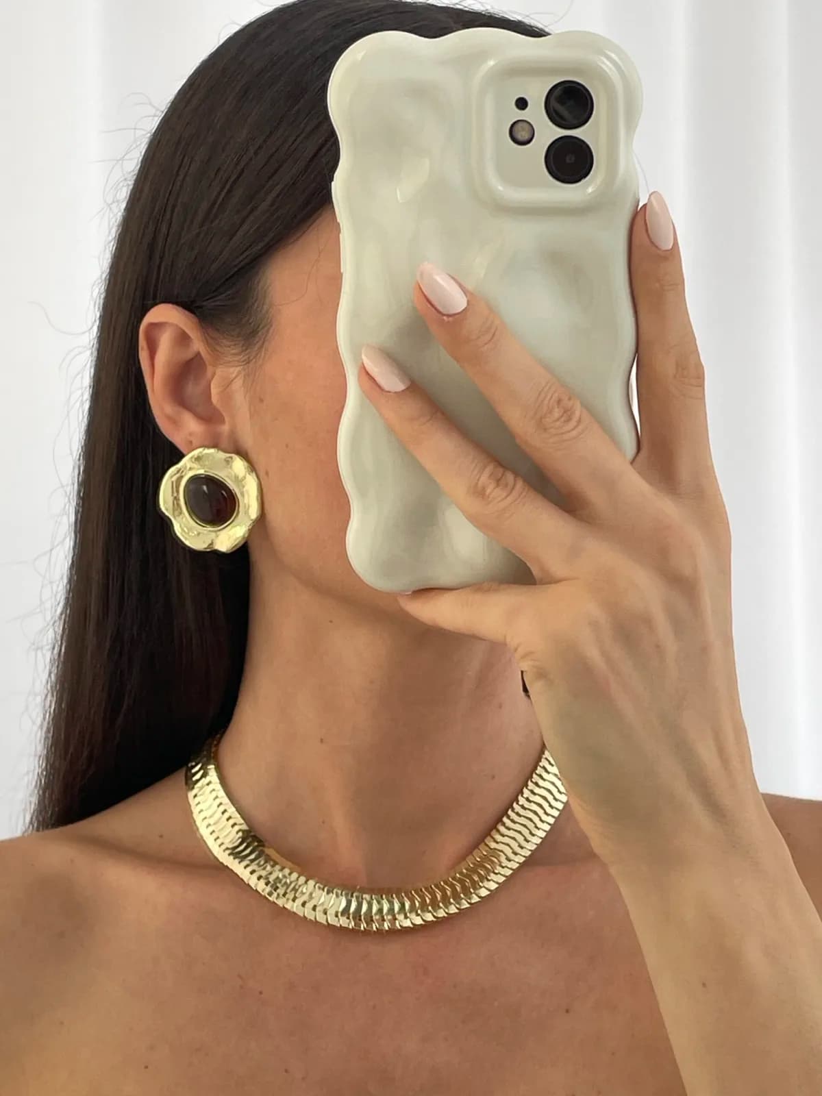 Özel Seri Kahverengi Kemik Oval Soyut Tasarım Gold Küpe