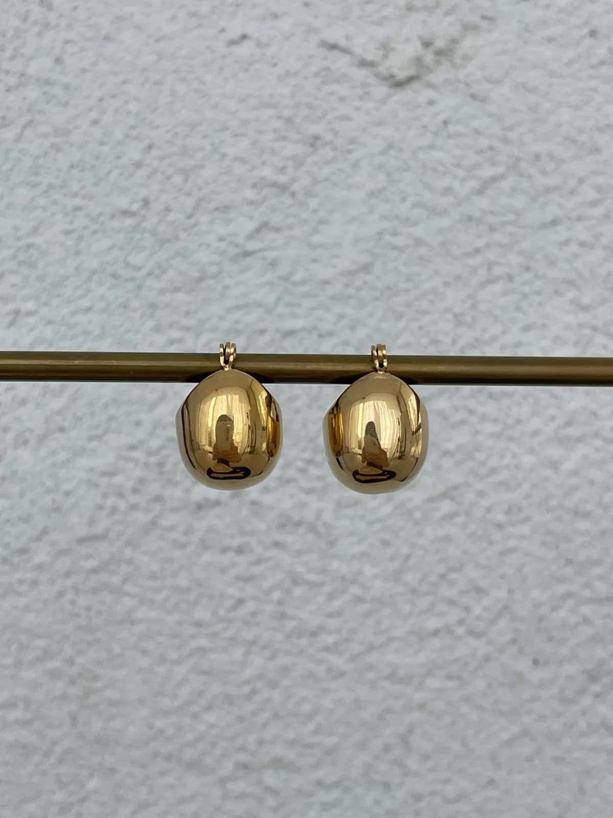 Çelik Tombul Top Tasarım Gold Küpe