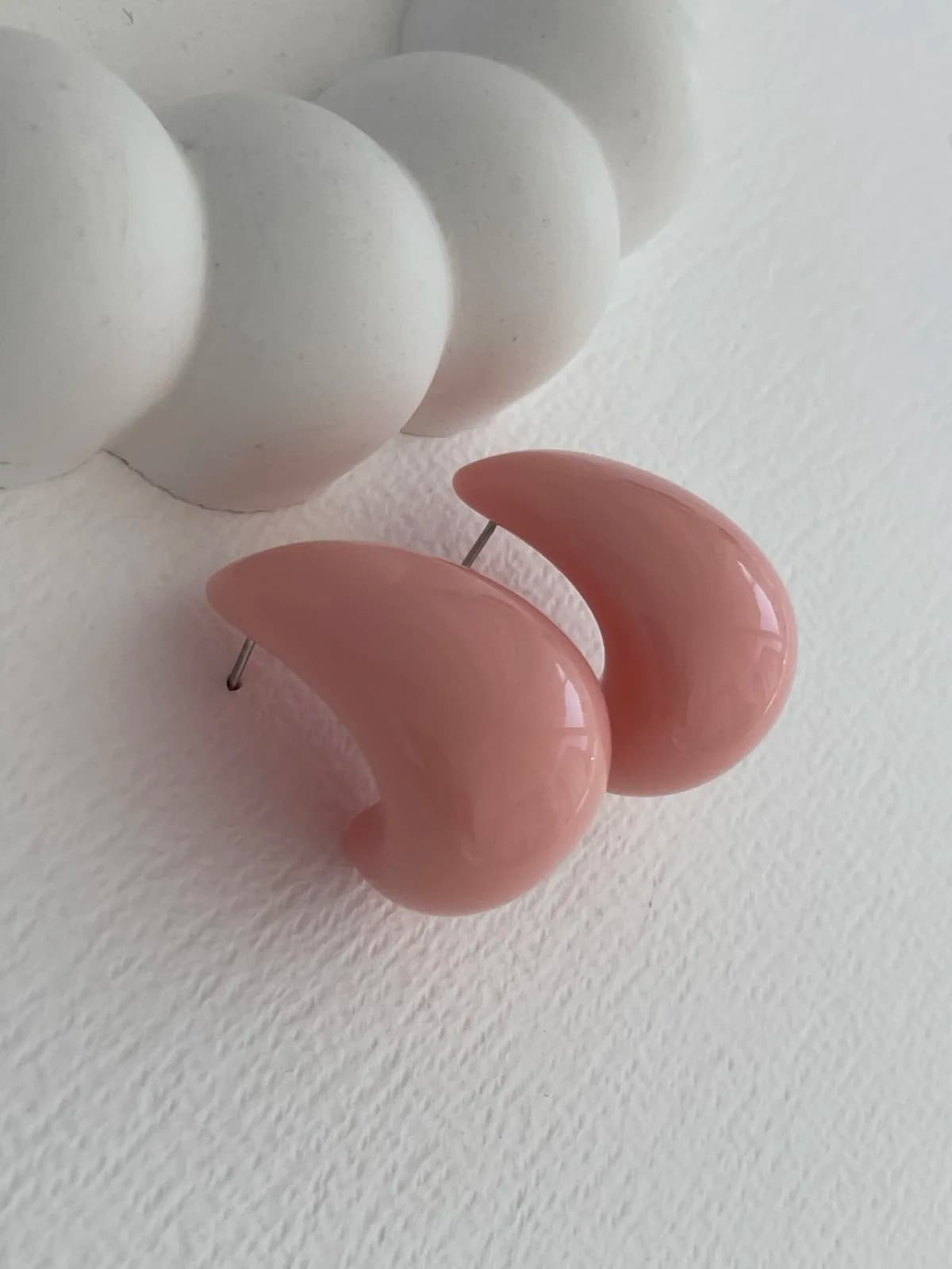 Özel Seri Pembe Renk Damla Tasarım Akrilik Küpe