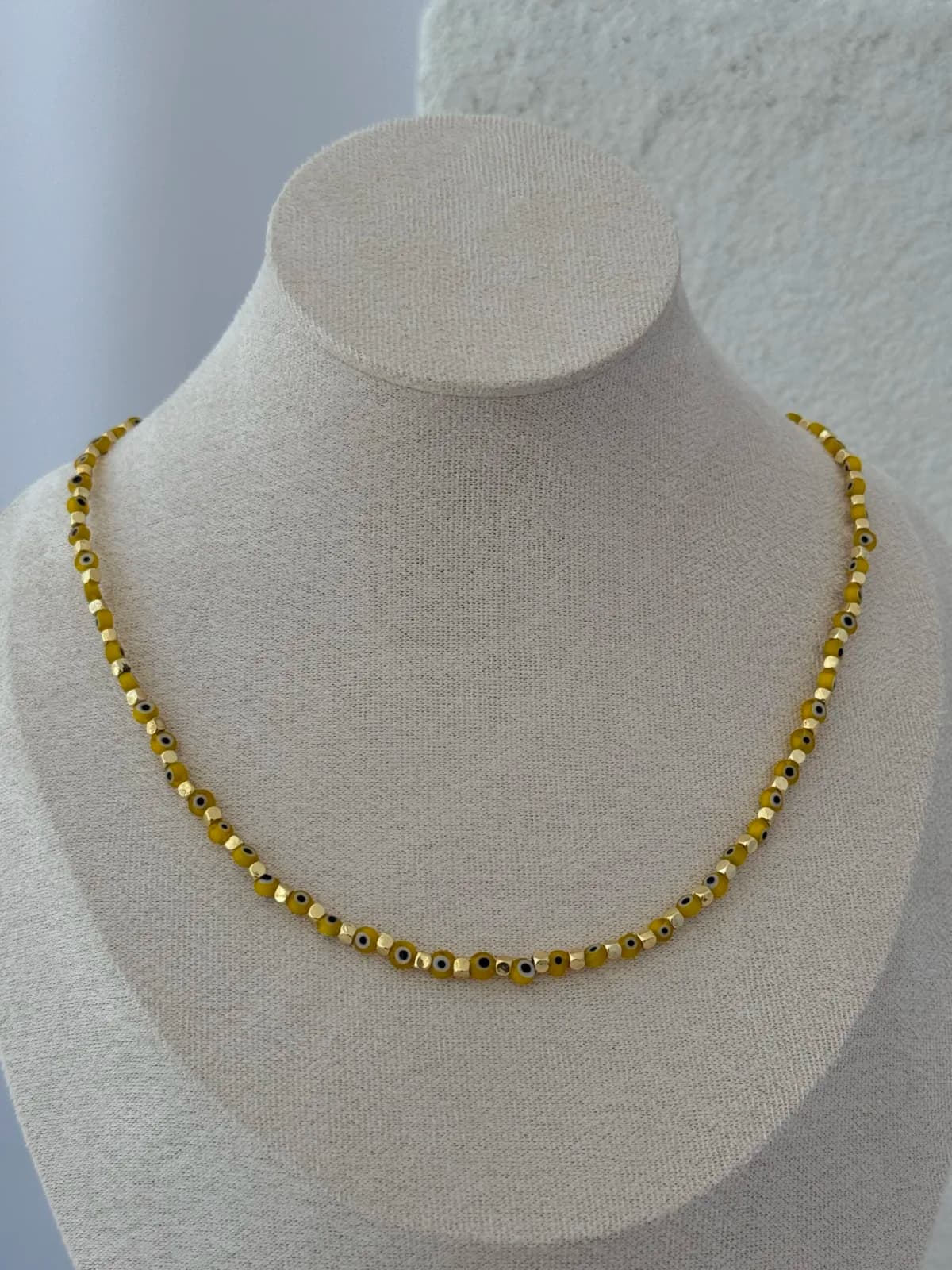 Özel Seri Nazar Motif Sarı Boncuklu Gold Kolye
