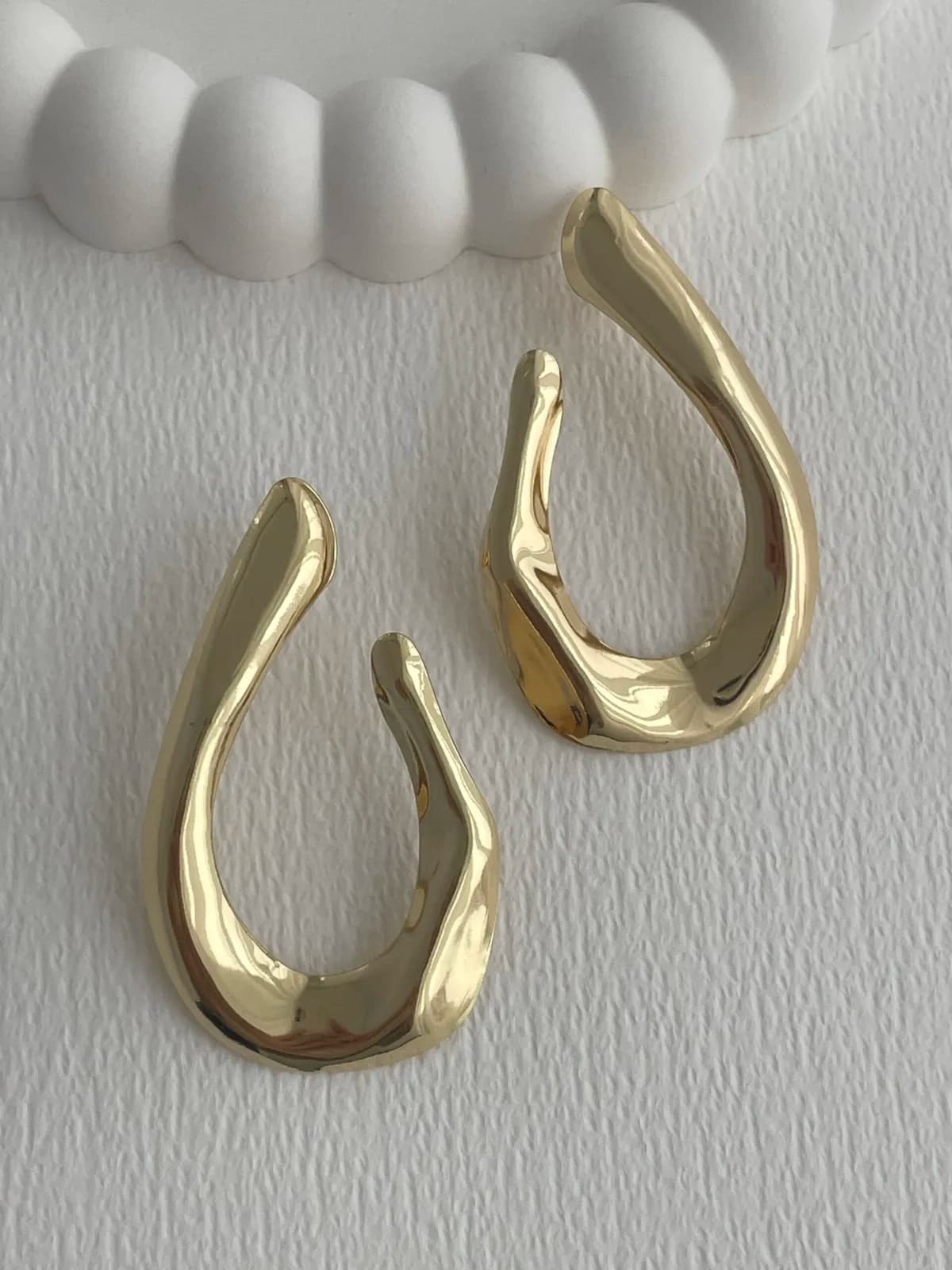 Özel Seri Soyut Oval Tasarım Gold Küpe
