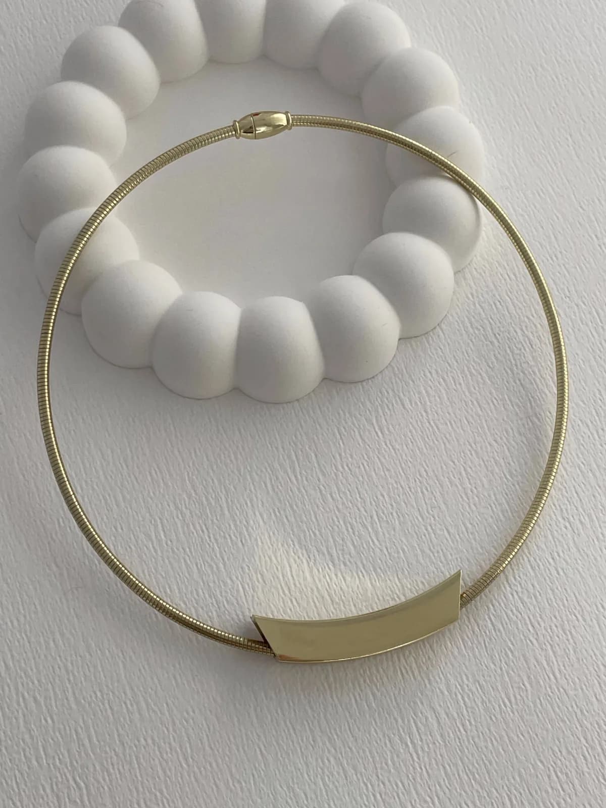 Özel Seri Dikdörtgen Plaka Detay Gold Choker Kolye