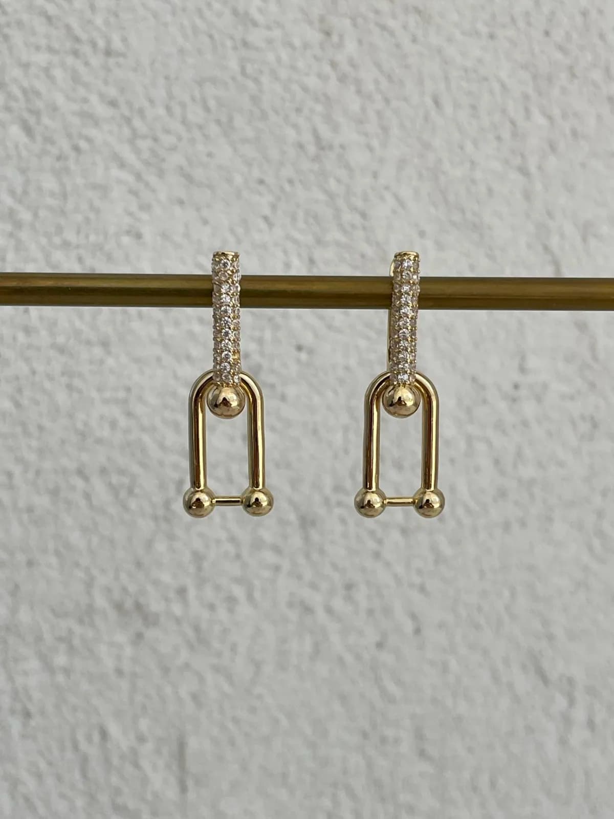 Özel Seri Zirkon Taşlı Marka Model Gold Küpe