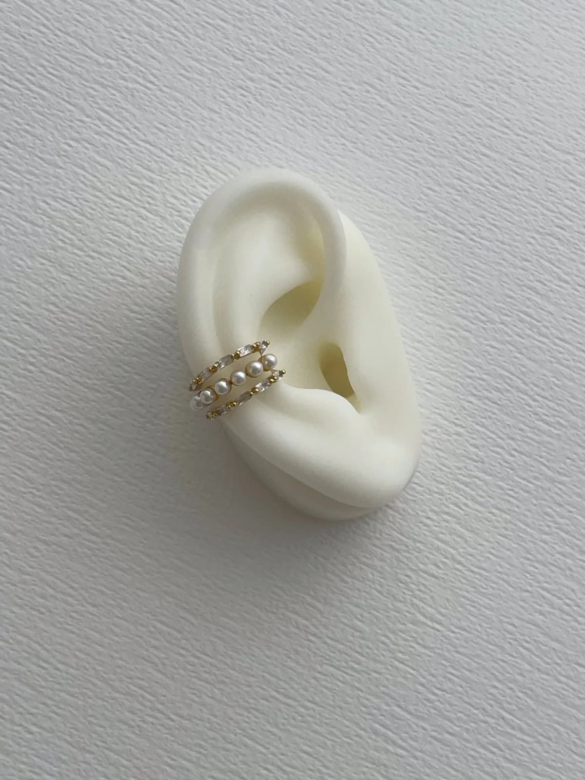 Özel Seri Zirkon Taşlı İnci Detay Gold Earcuff Küpe