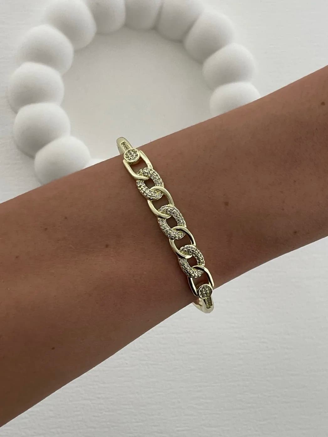 Özel Seri Zirkon Taşlı Zincir Tasarım Gold Kelepçe Bileklik