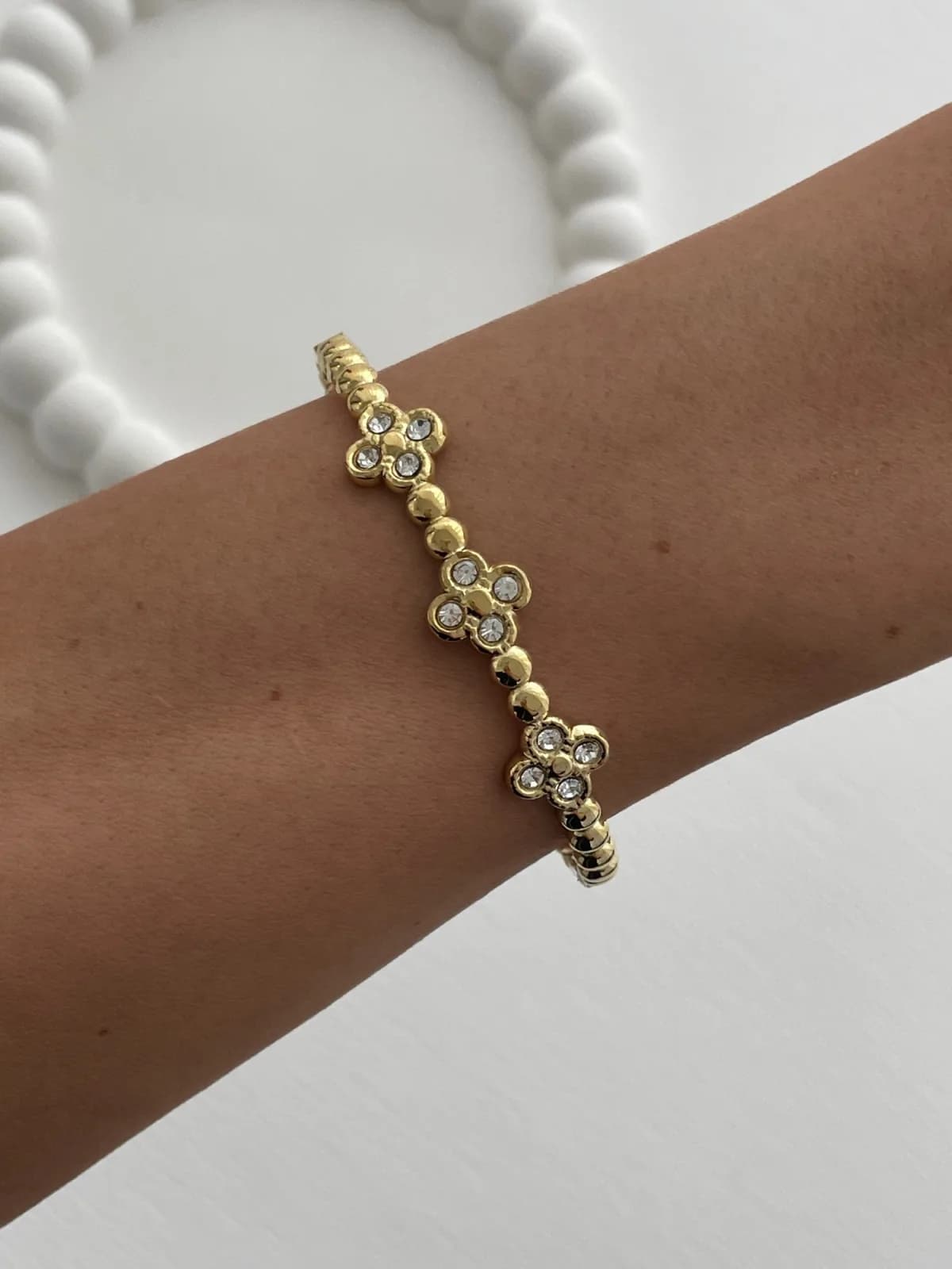 Çelik Zirkon Taşlı Yonca Model Gold Bileklik