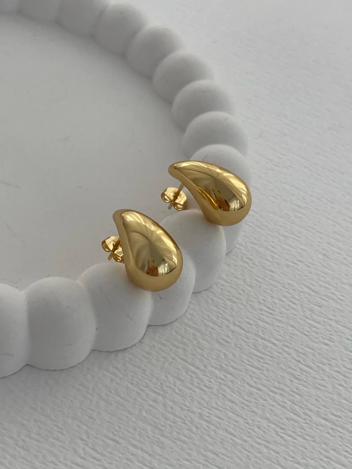 Çelik Mini Damla Tasarım Gold Küpe