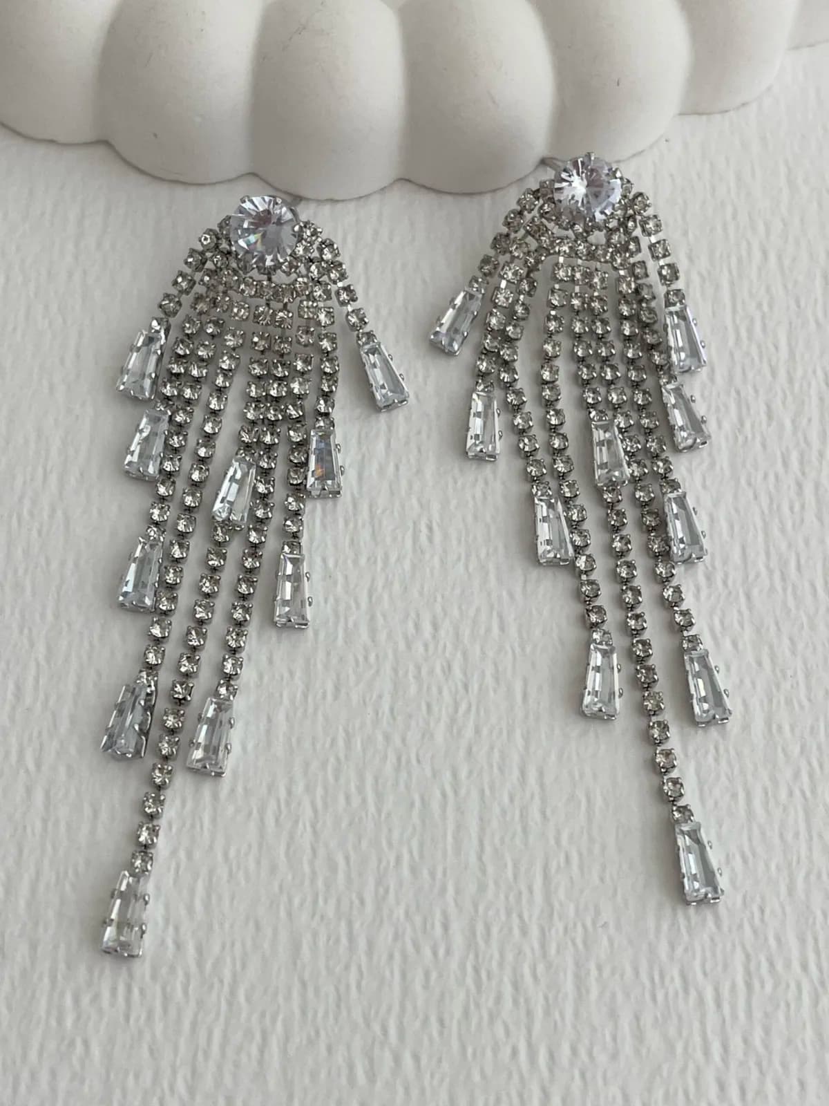 Özel Seri Zirkon &amp; Baget Taş Tasarım Sallantılı Gümüş Küpe