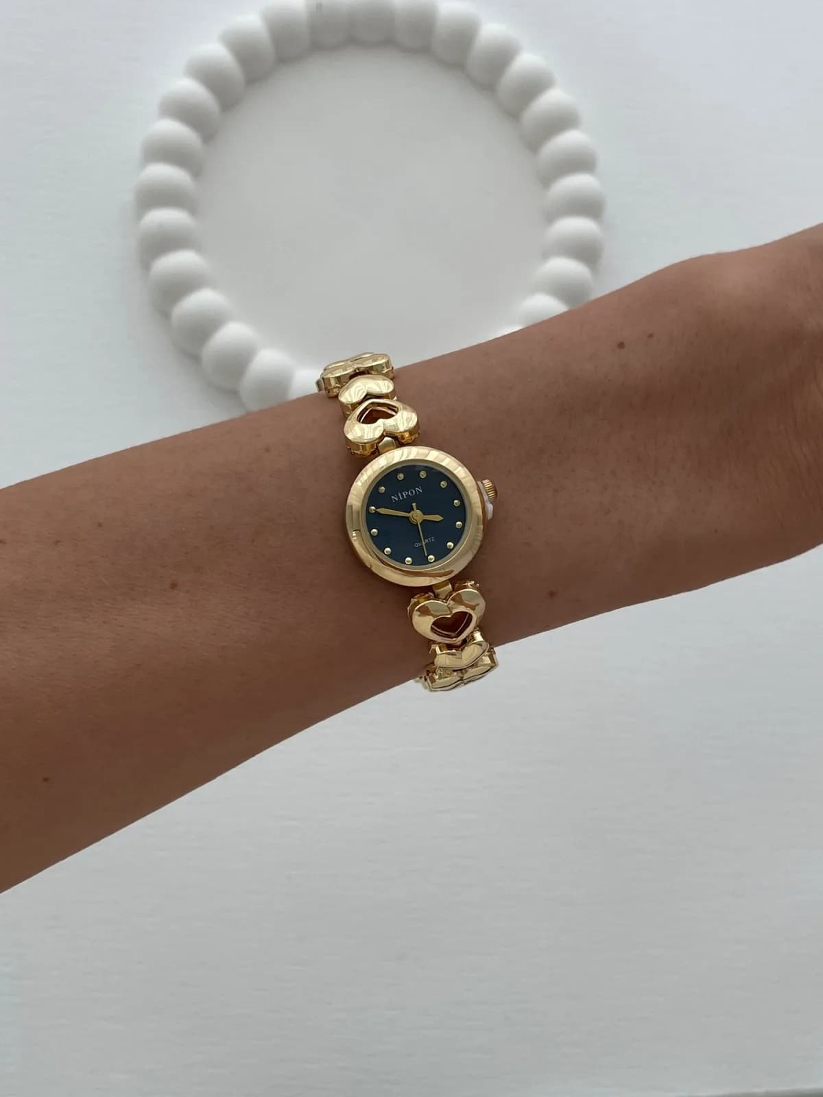 Yuvarlak Tasarım Kadranı Siyah Gold Vintage Saat