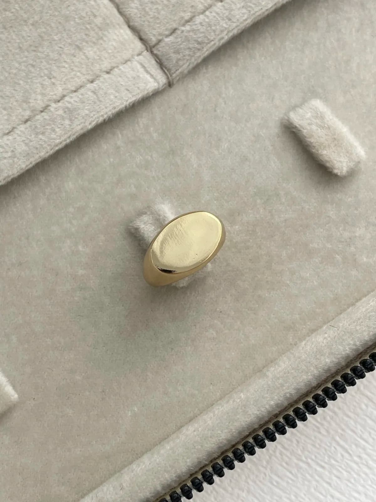 Özel Seri Kalın Oval Tasarım Ayarlanabilir Gold Şövalye Yüzük