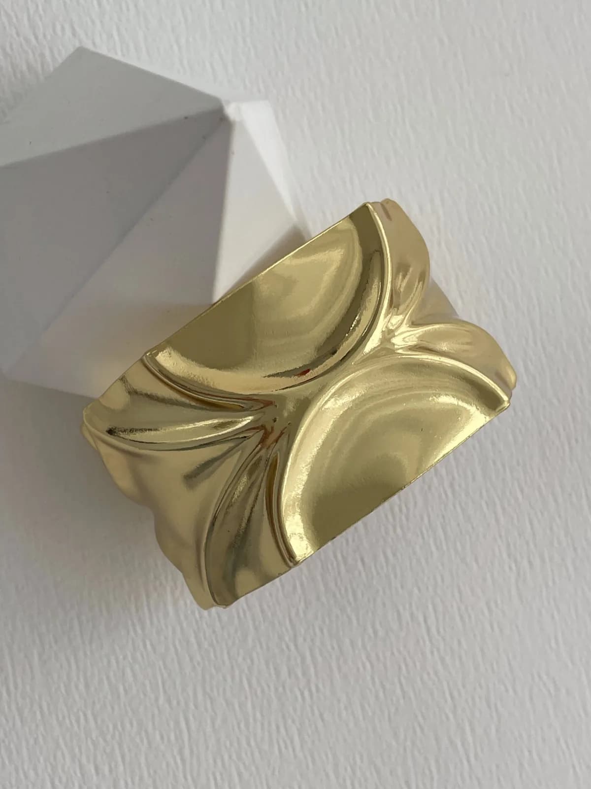 Çelik Soyut Tasarım Gold Ayarlanabilir Bileklik