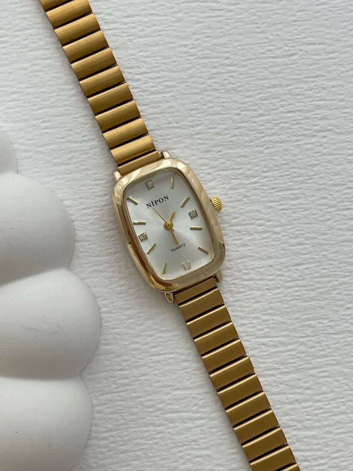 Dikdörtgen Tasarım Kadranı Beyaz Gold Vintage Saat