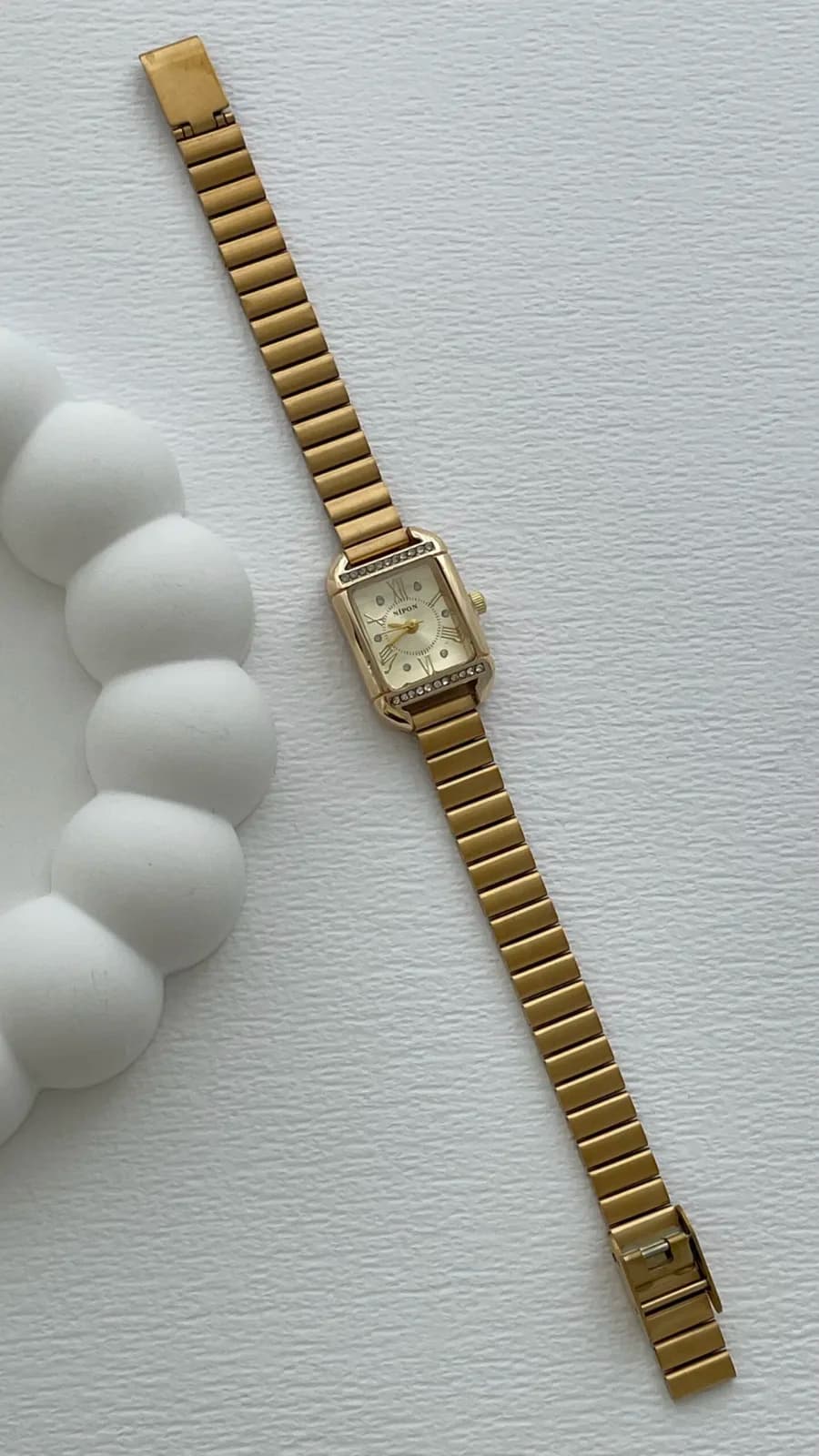 Dikdörtgen Tasarım Zirkon Taşlı Kadranı Sarı Gold Vintage Saat
