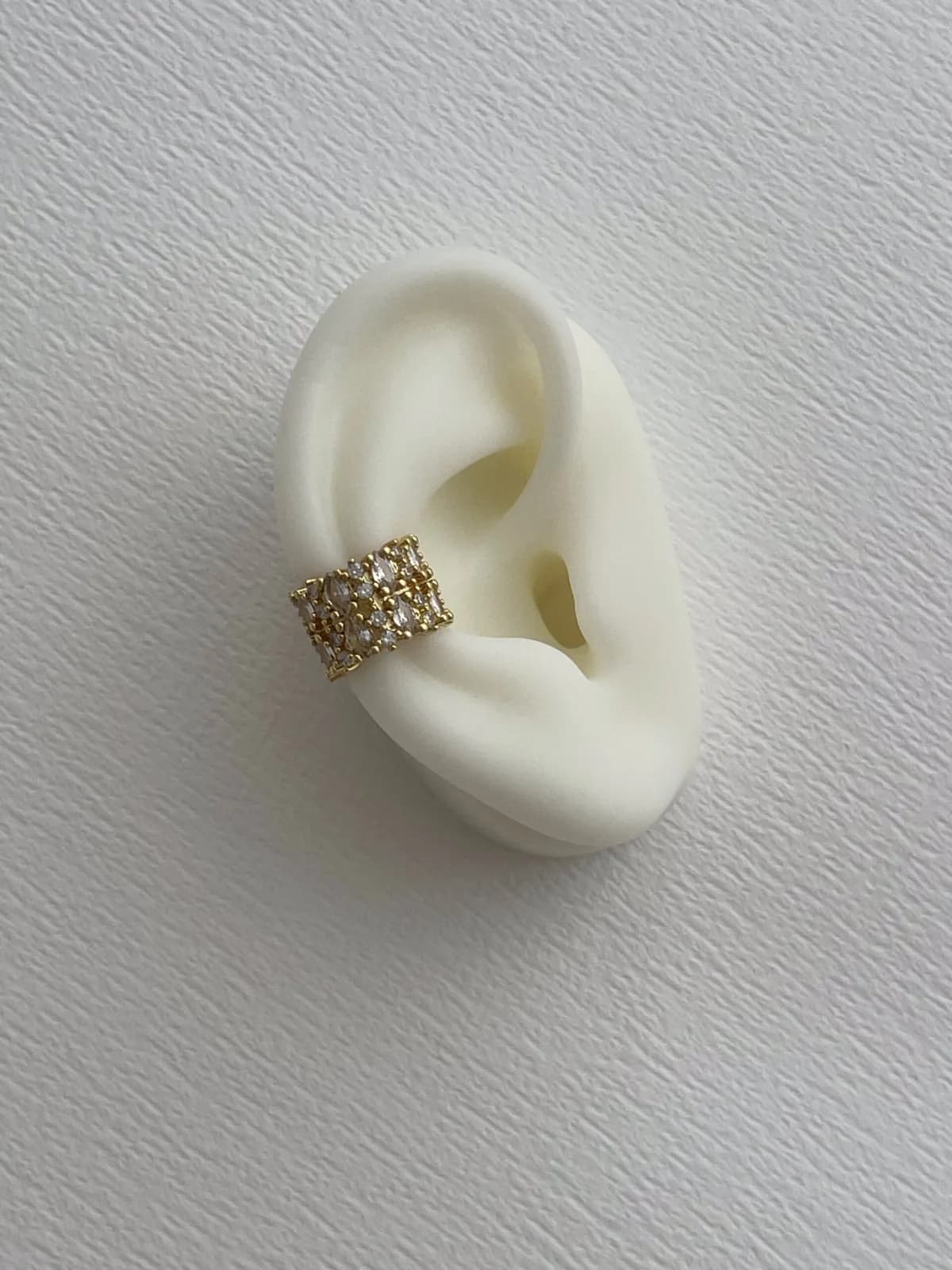 Özel Seri Zirkon &amp; Baget Taşlı Damla Tasarım  Gold Earcuff Küpe
