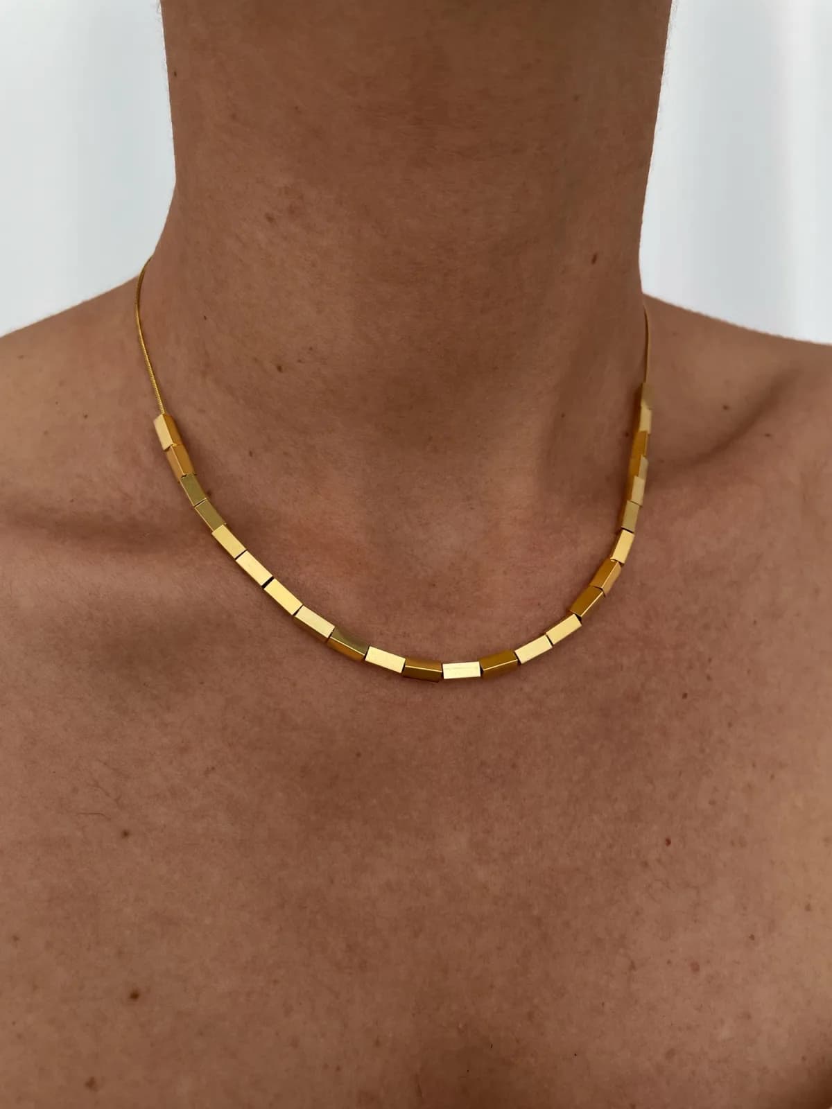 Çelik Minimal Domino Tasarım Gold Kolye